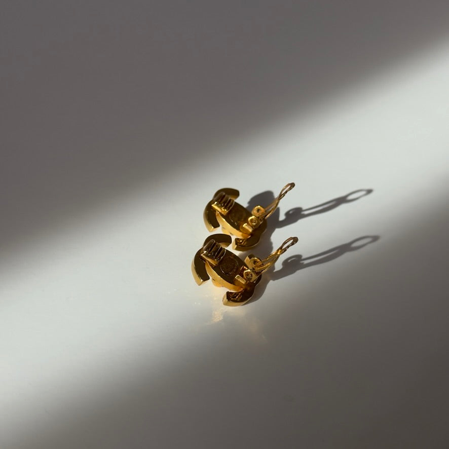 Chanel Rhinestone 1996 Gold Plated CC Turnlock Clip On Earrings - Replica Handbags