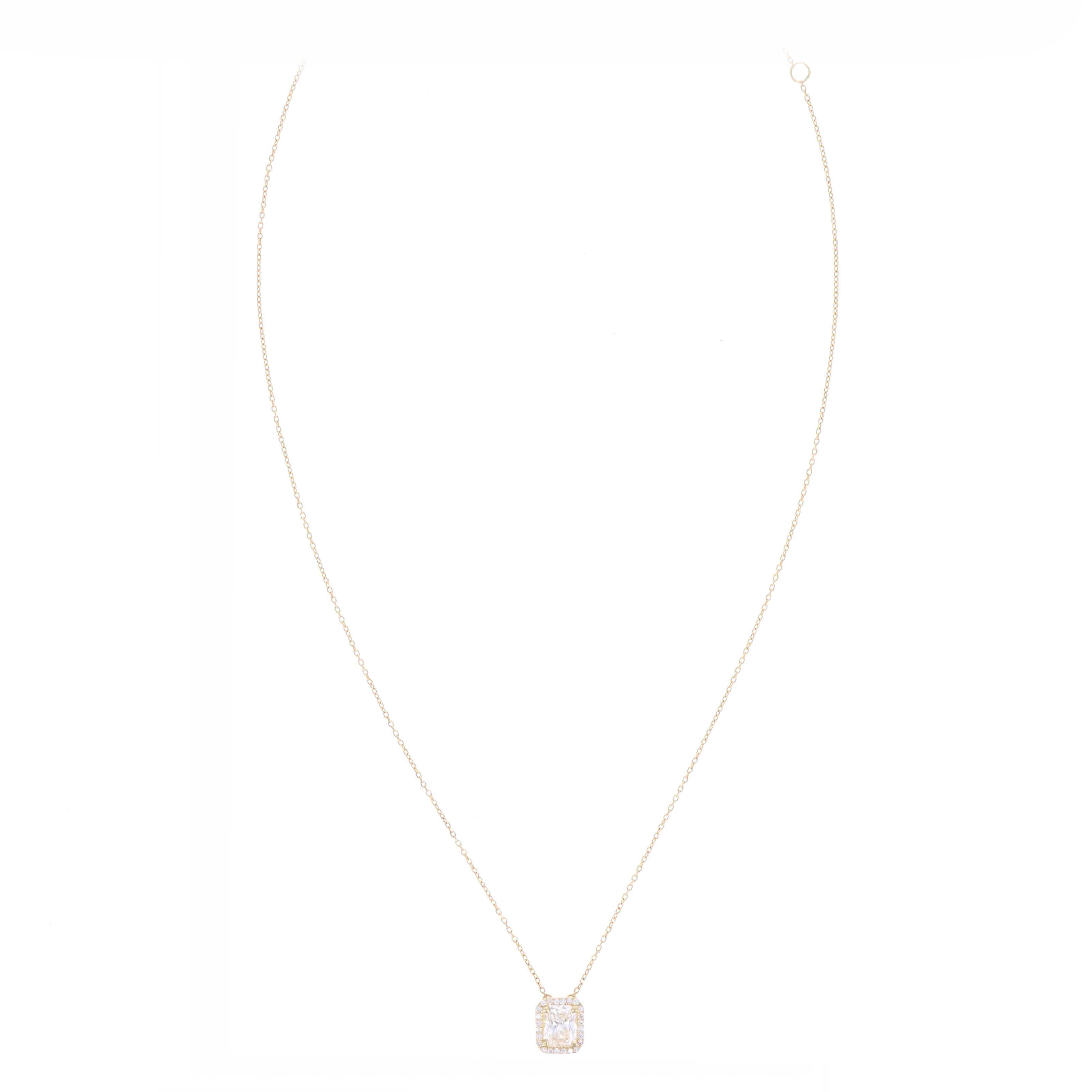18K Yellow Gold 1.31 Carat Radiant Diamond Halo Pendant Necklace -  Replica Handbags 
