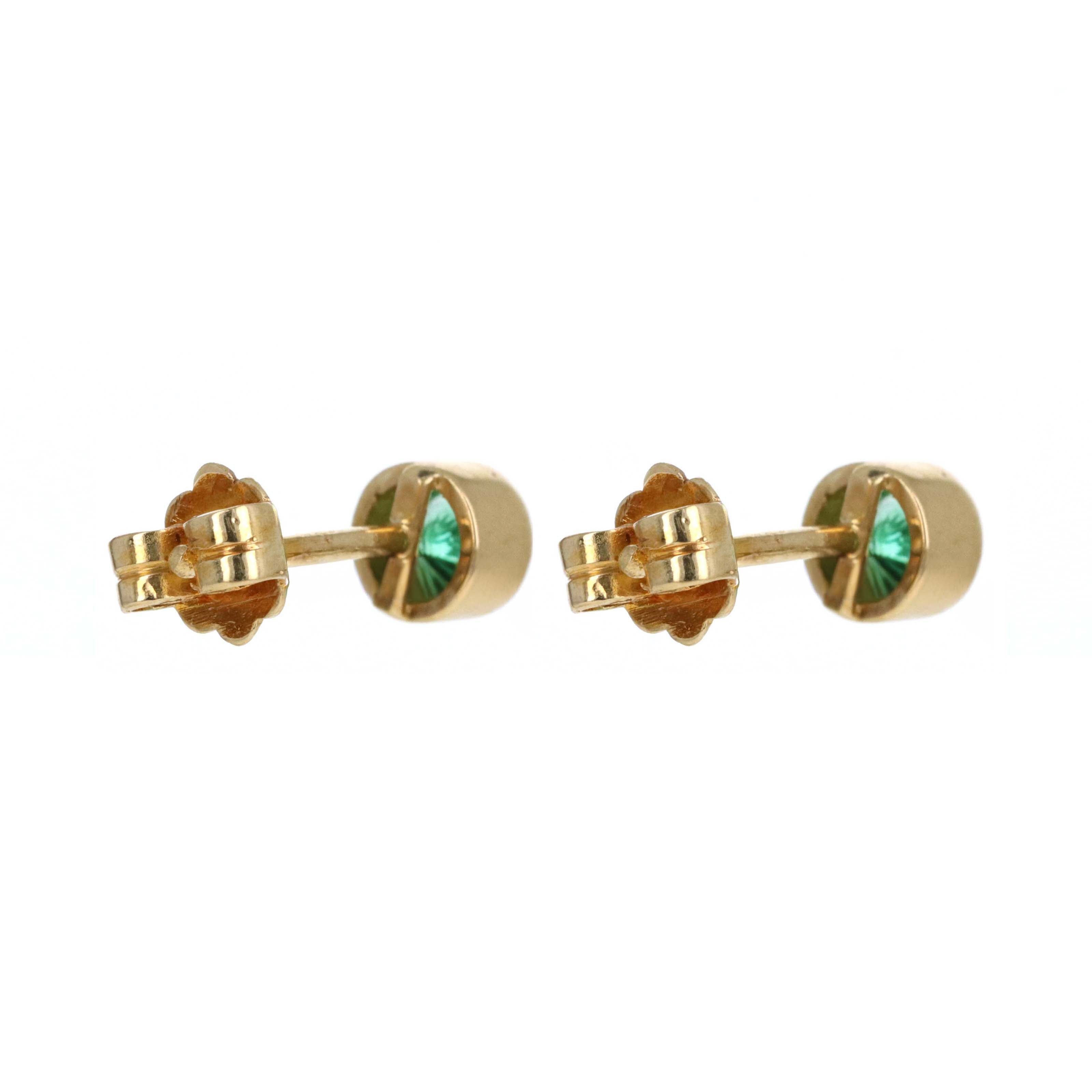 18K Yellow Gold 0.40 Carat Emerald Bezel Stud Earrings - Replica Handbags