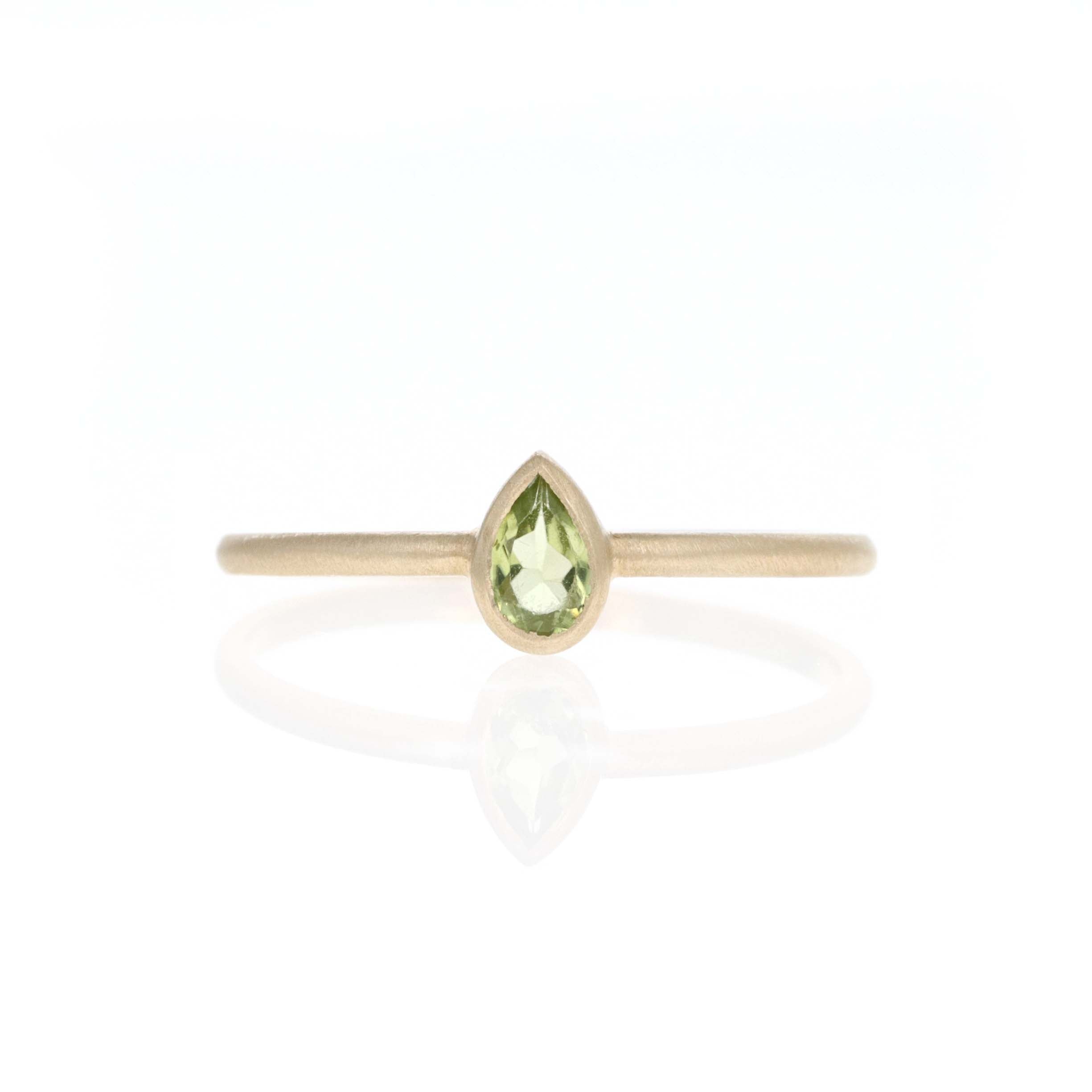 14K Yellow Gold 0.21 Carat Peridot Bezel Brushed Ring - Replica Handbags