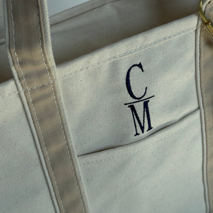 Embroidered Cape May Medium Canvas Boat Tote x Freshwater Curated Goods Bag Charms - Replica Handbags