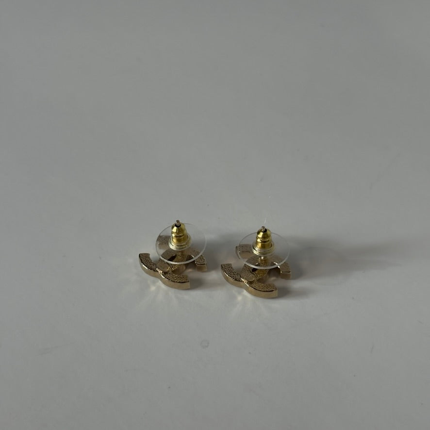 Chanel CC Crystal and Pearl Logo Stud Earrings - Replica Handbags