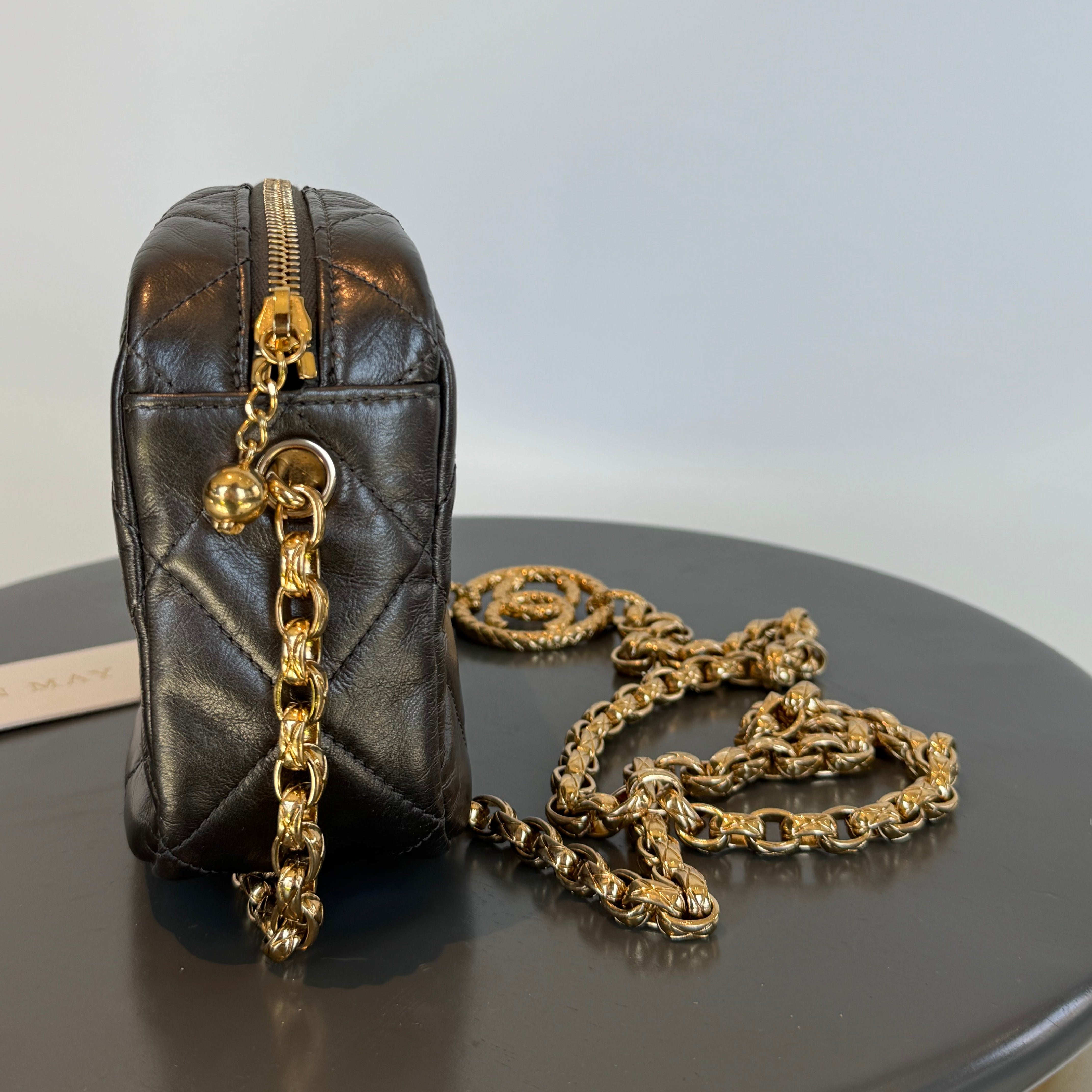 Chanel Pearl Medallion Camera Case Quilted Calfskin Mini - Replica Handbags