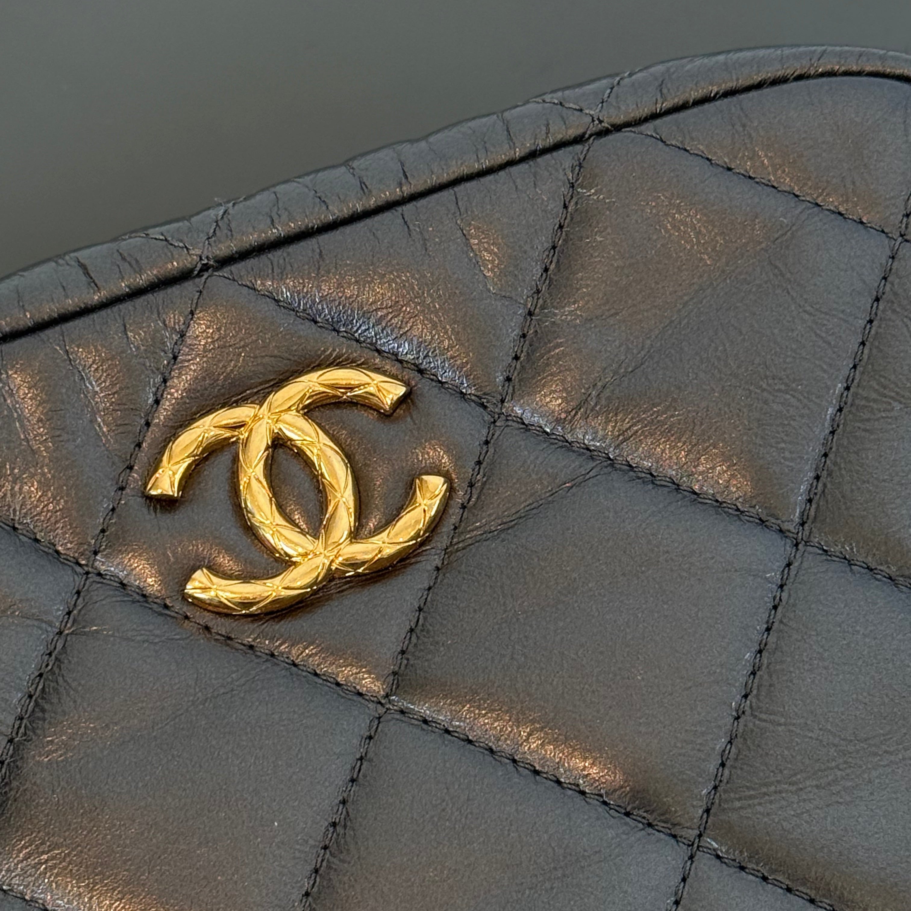 Chanel Pearl Medallion Camera Case Quilted Calfskin Mini -  Replica Handbags 