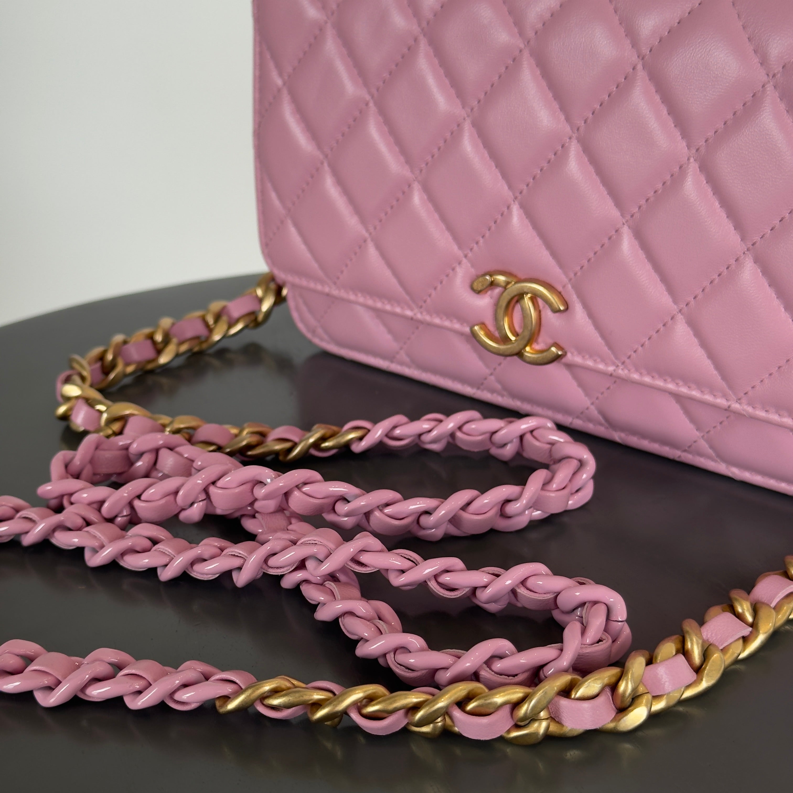 Chanel Candy Wallet on Chain -  Replica Handbags 