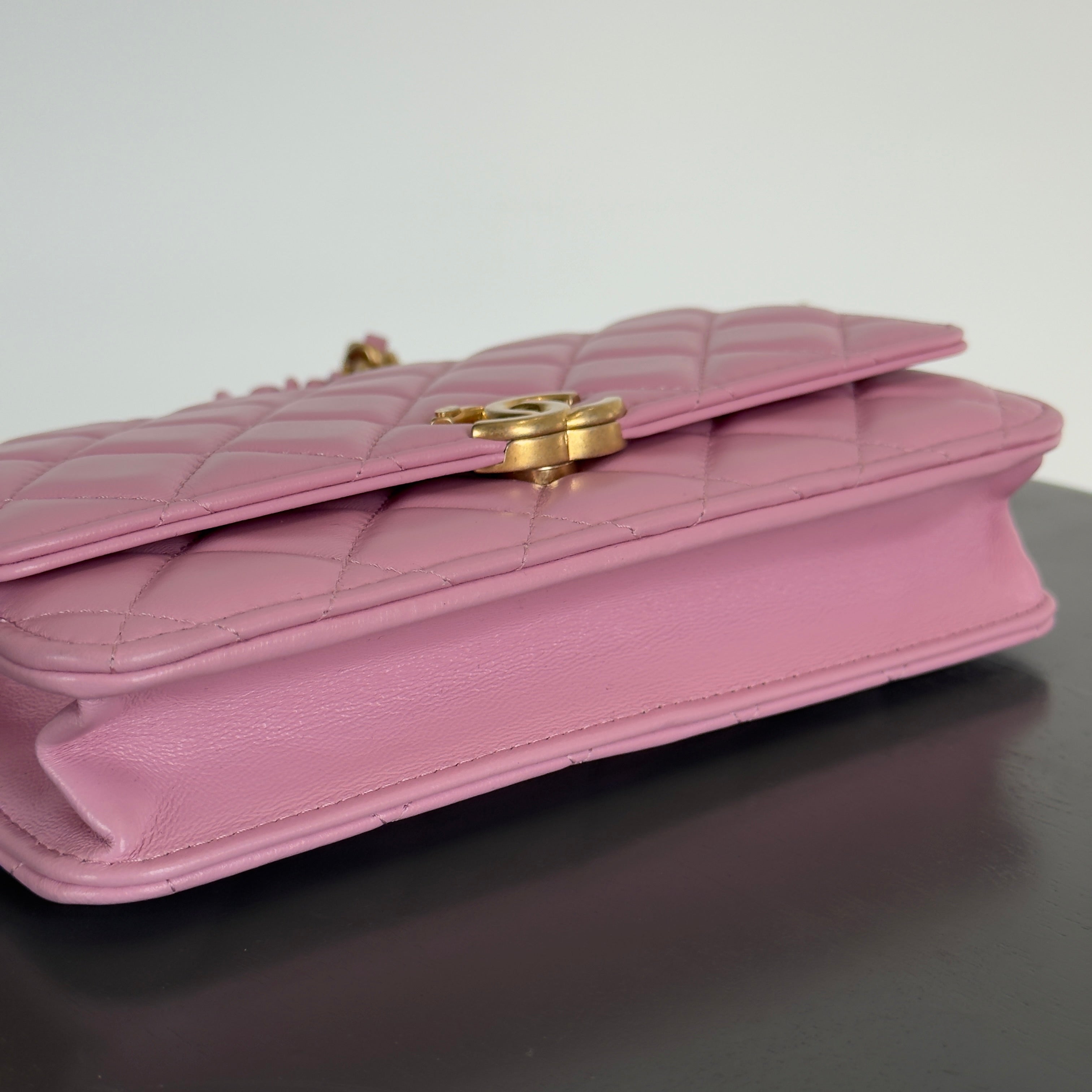 Chanel Candy Wallet on Chain - Replica Handbags