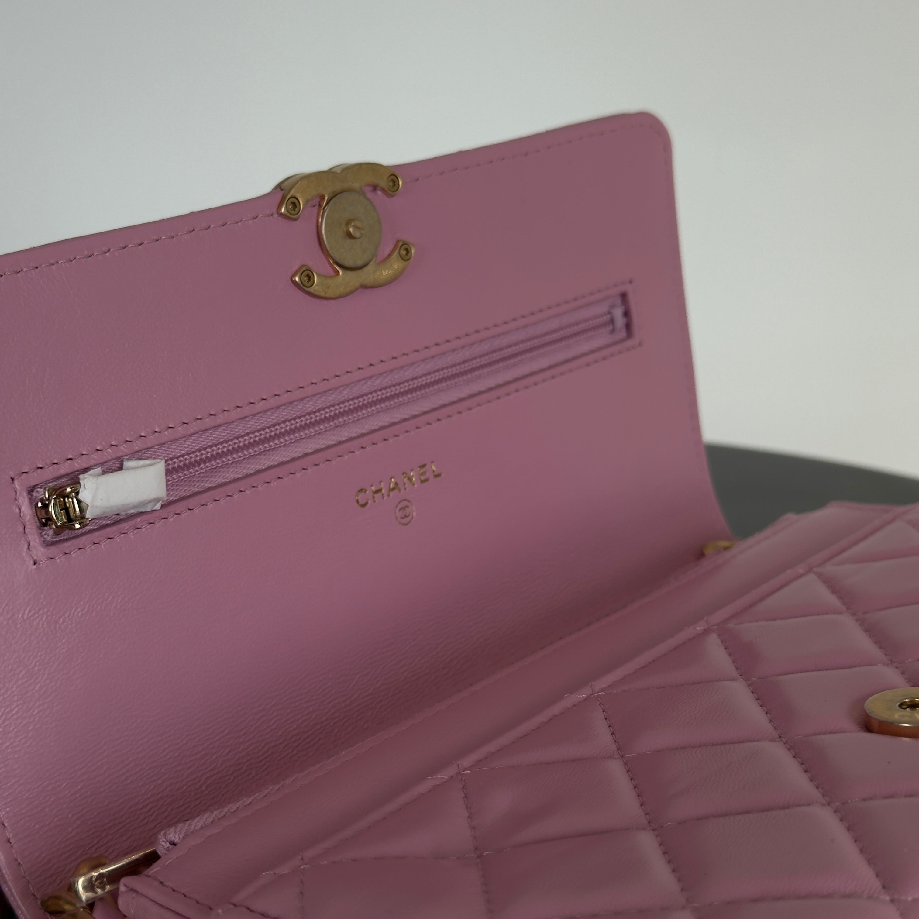 Chanel Candy Wallet on Chain -  Replica Handbags 