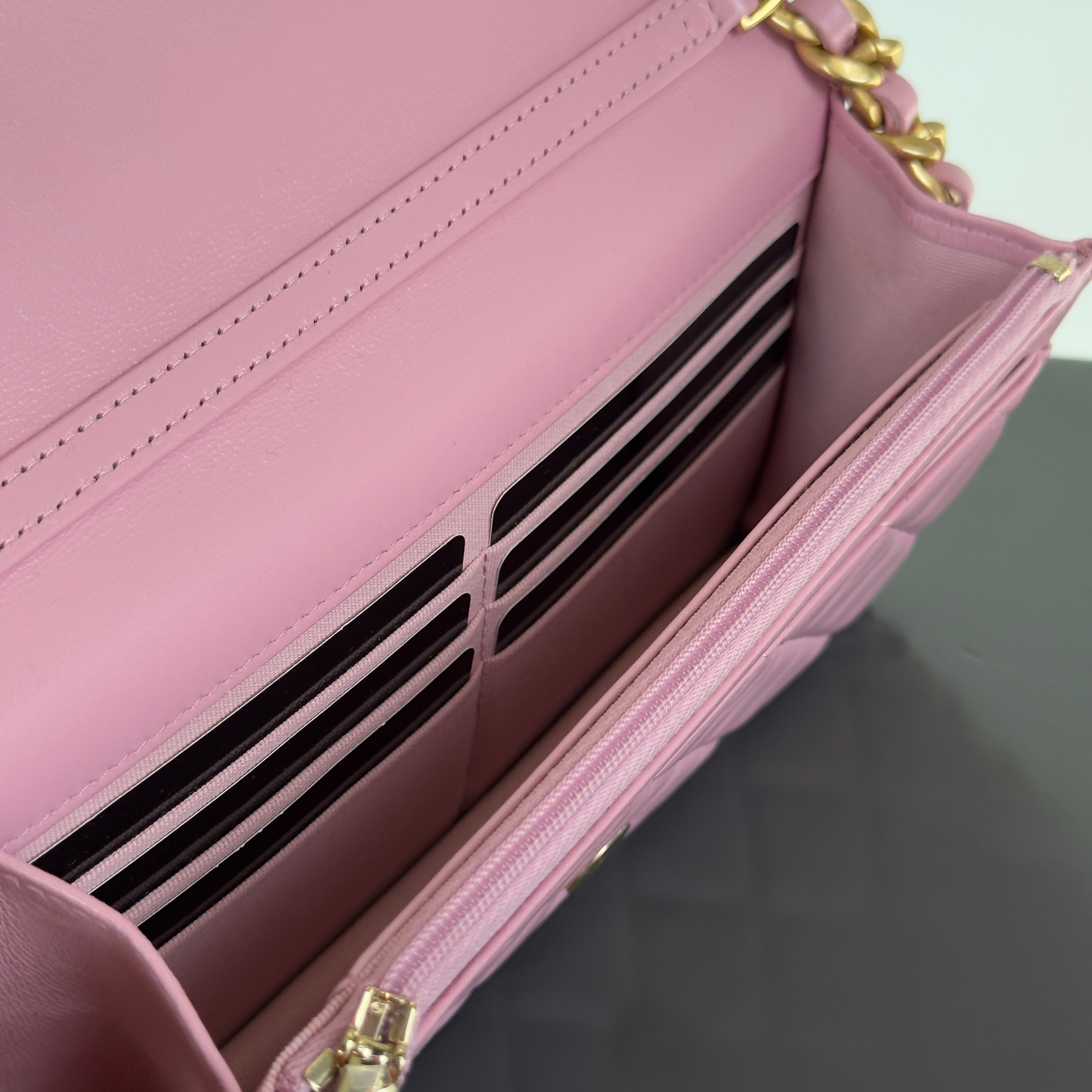 Chanel Candy Wallet on Chain -  Replica Handbags 