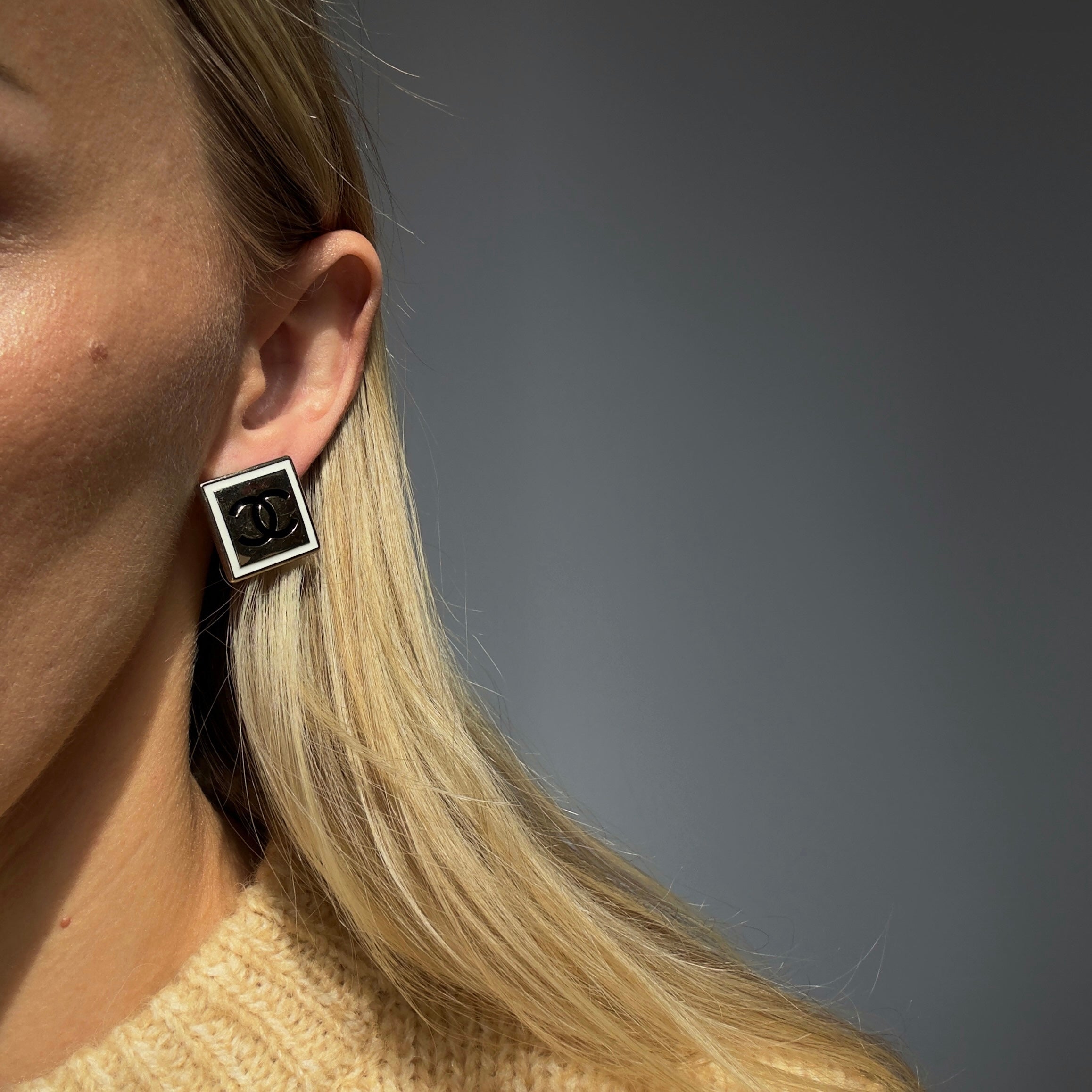 Chanel B21 Square White Enamel CC Earrings -  Replica Handbags 