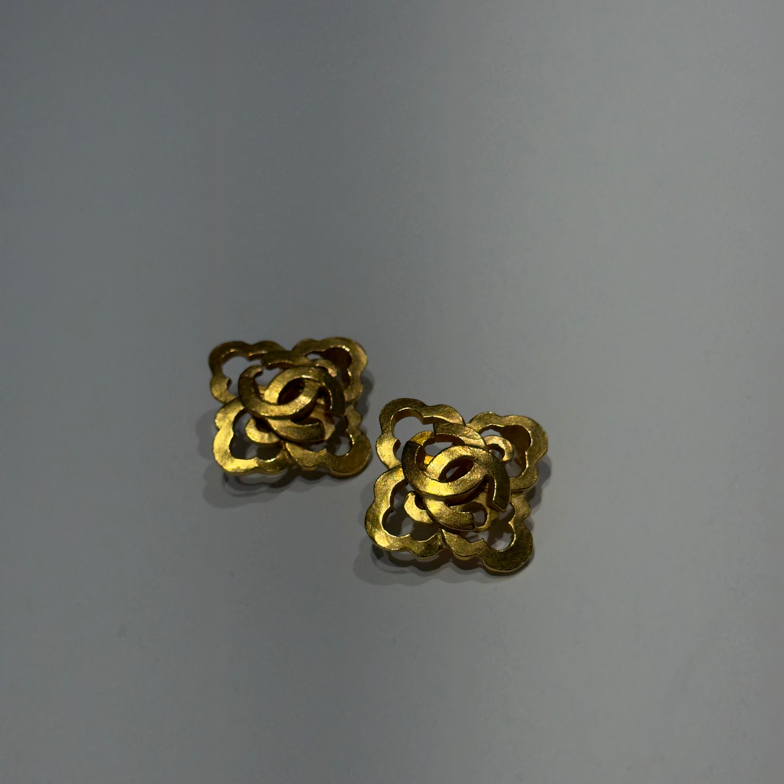 Chanel 1997P Clip On Earrings - Replica Handbags