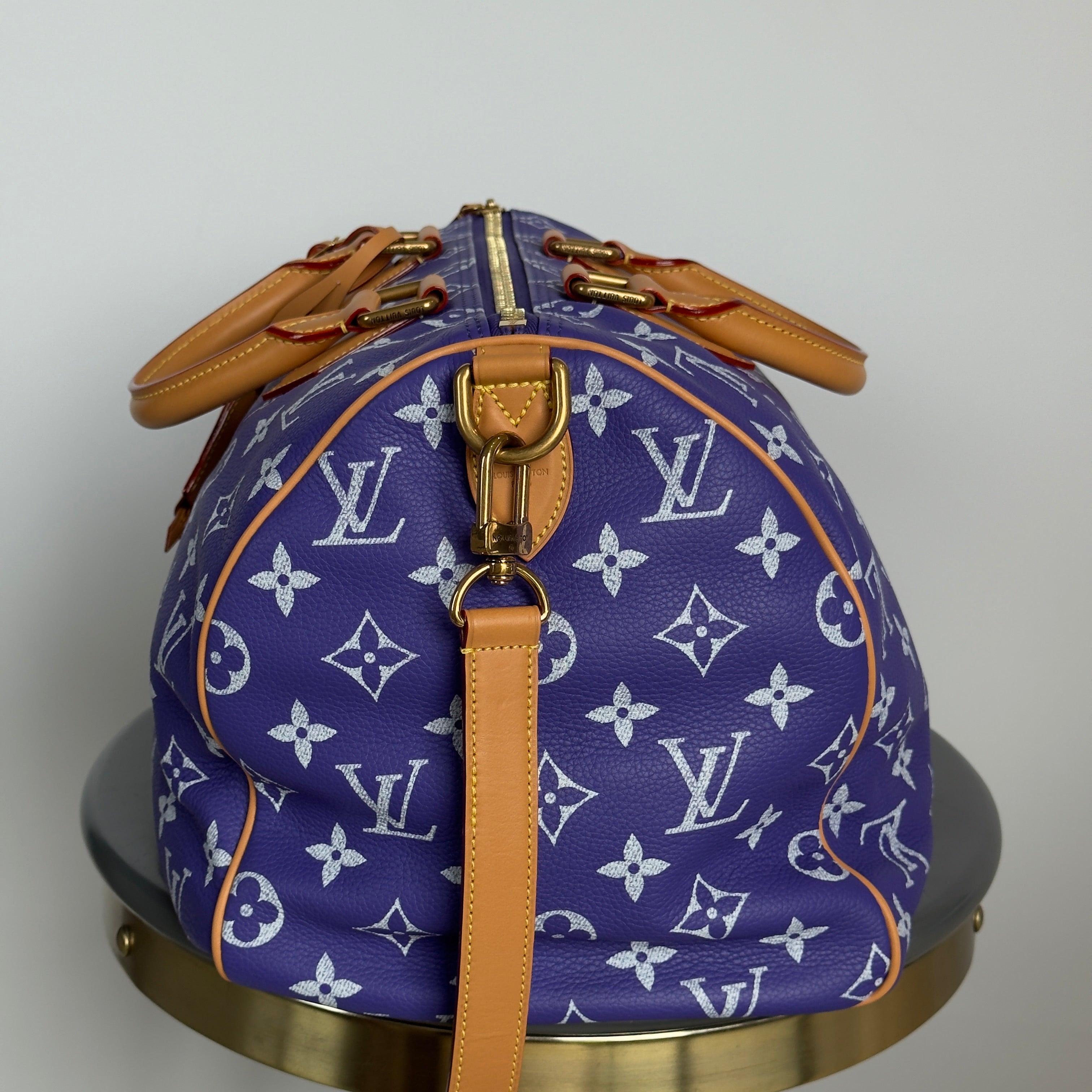 Louis Vuitton Speedy P9 Bandouliere 40 in Amethyst -  Replica Handbags 