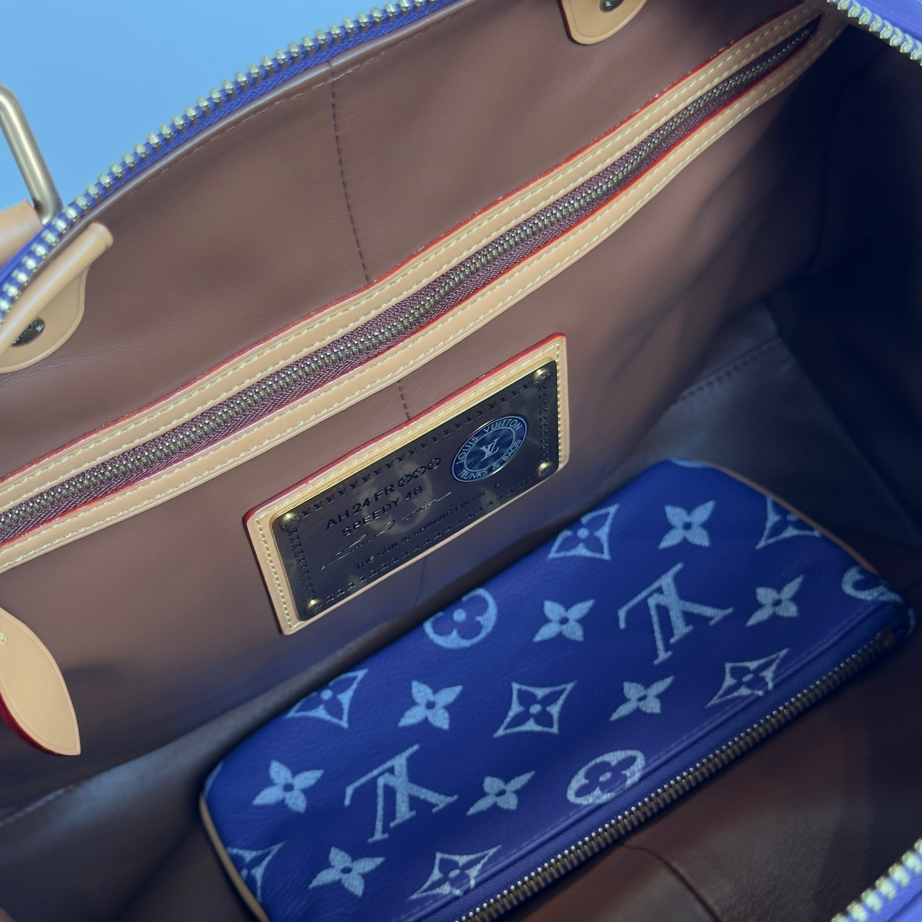 Louis Vuitton Speedy P9 Bandouliere 40 in Amethyst -  Replica Handbags 