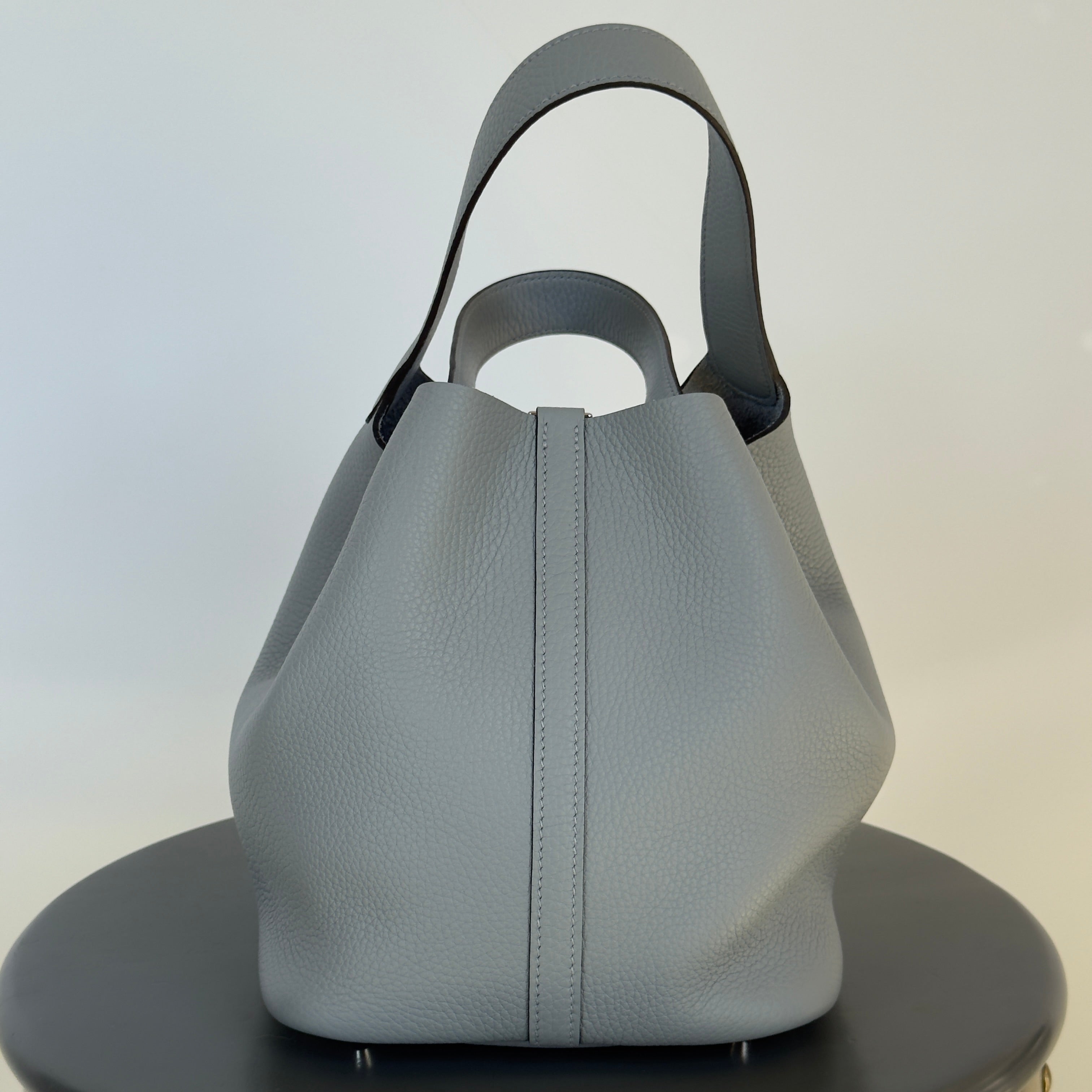 Hermes 2025 Clemence Picotin Lock 22 Gris Pantin -  Replica Handbags 