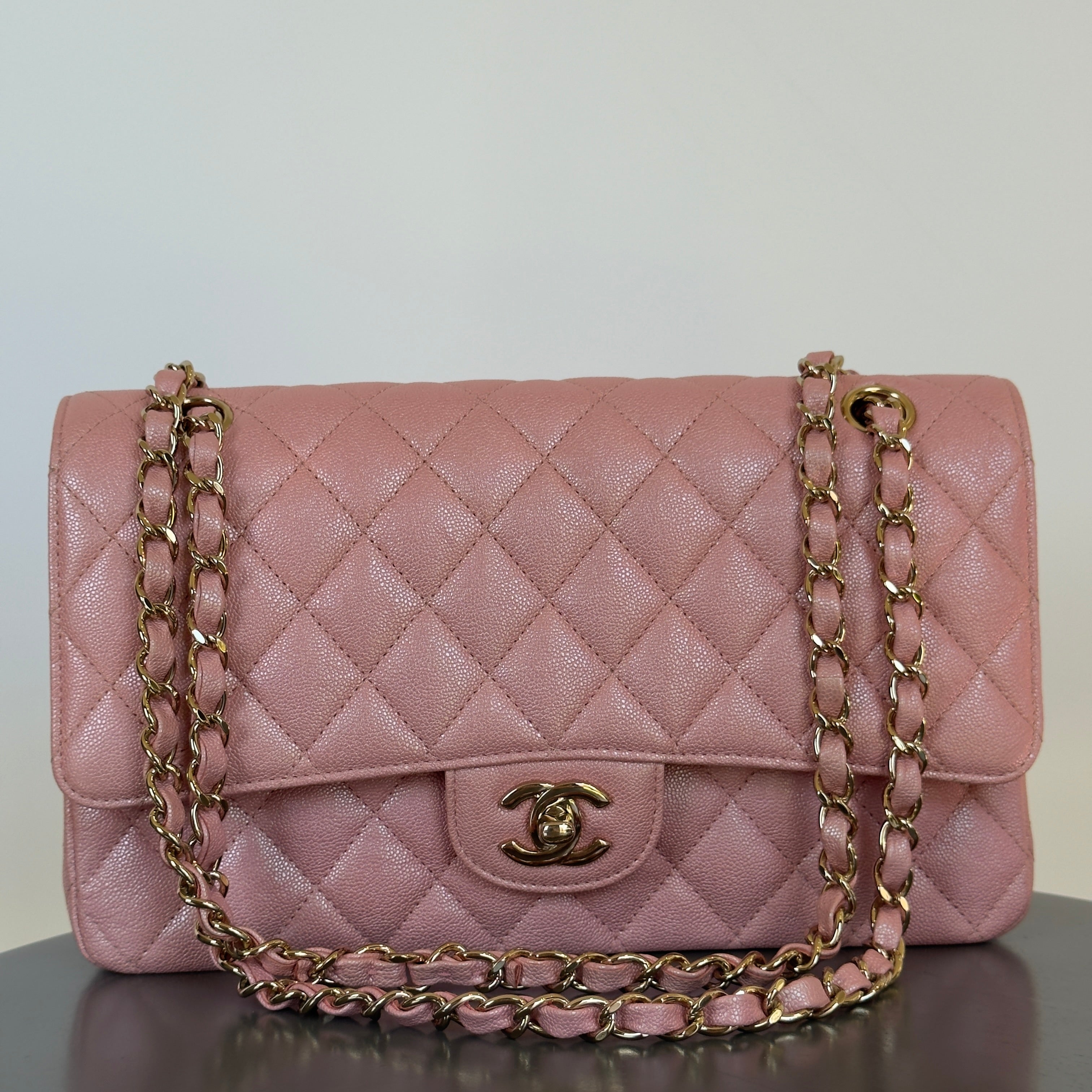 Chanel 19S Iridescent Pink Medium Classic Flap 2019 -  Replica Handbags 
