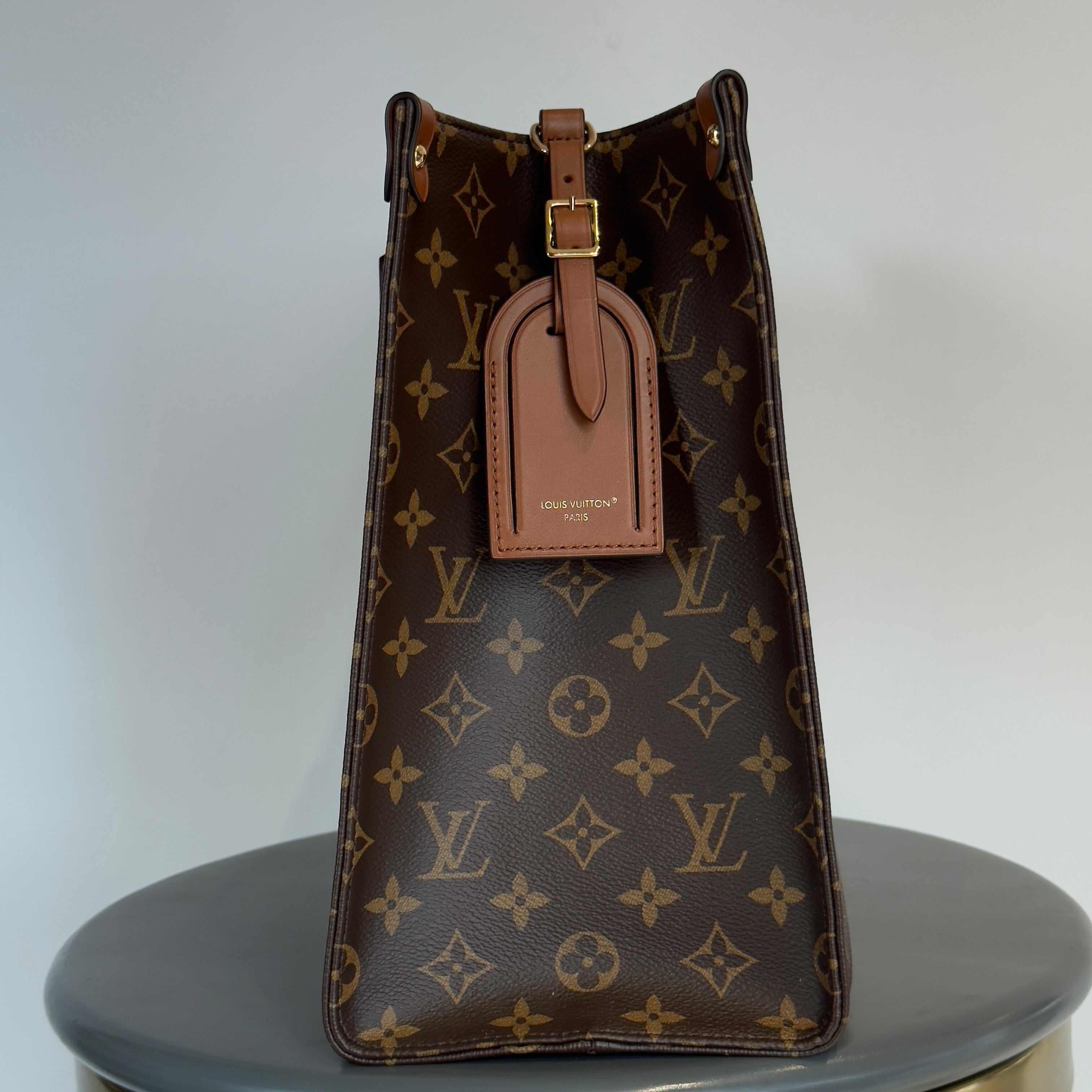 Louis Vuitton Monogram On The Go Organizer -  Replica Handbags 