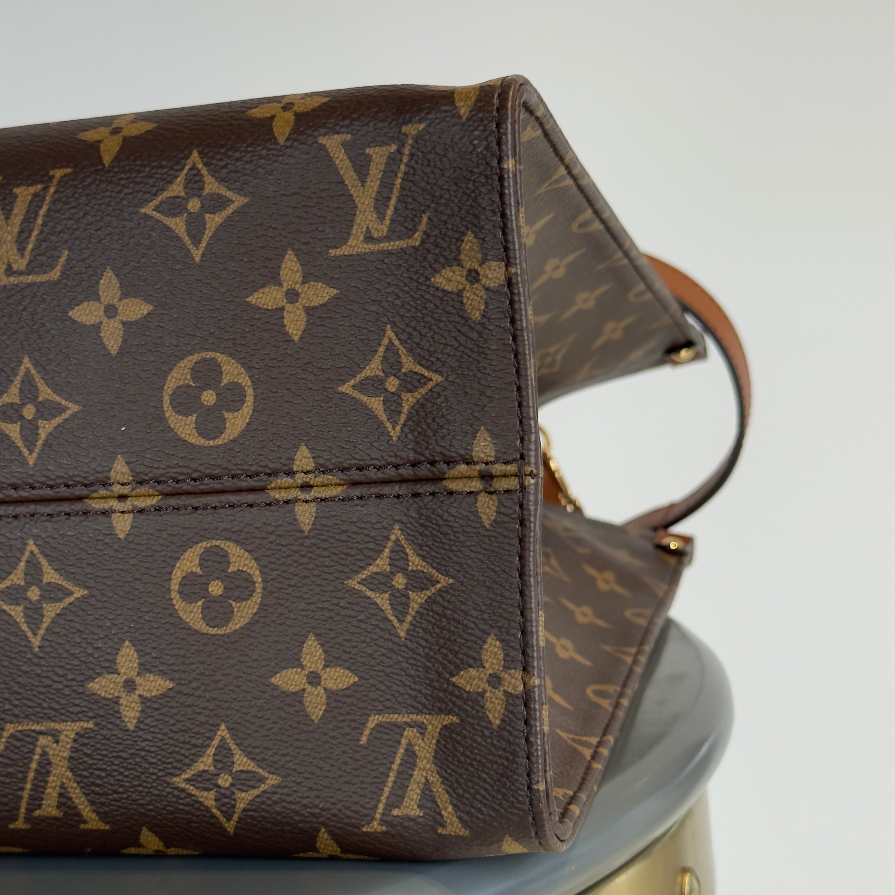 Louis Vuitton Monogram On The Go Organizer - Replica Handbags
