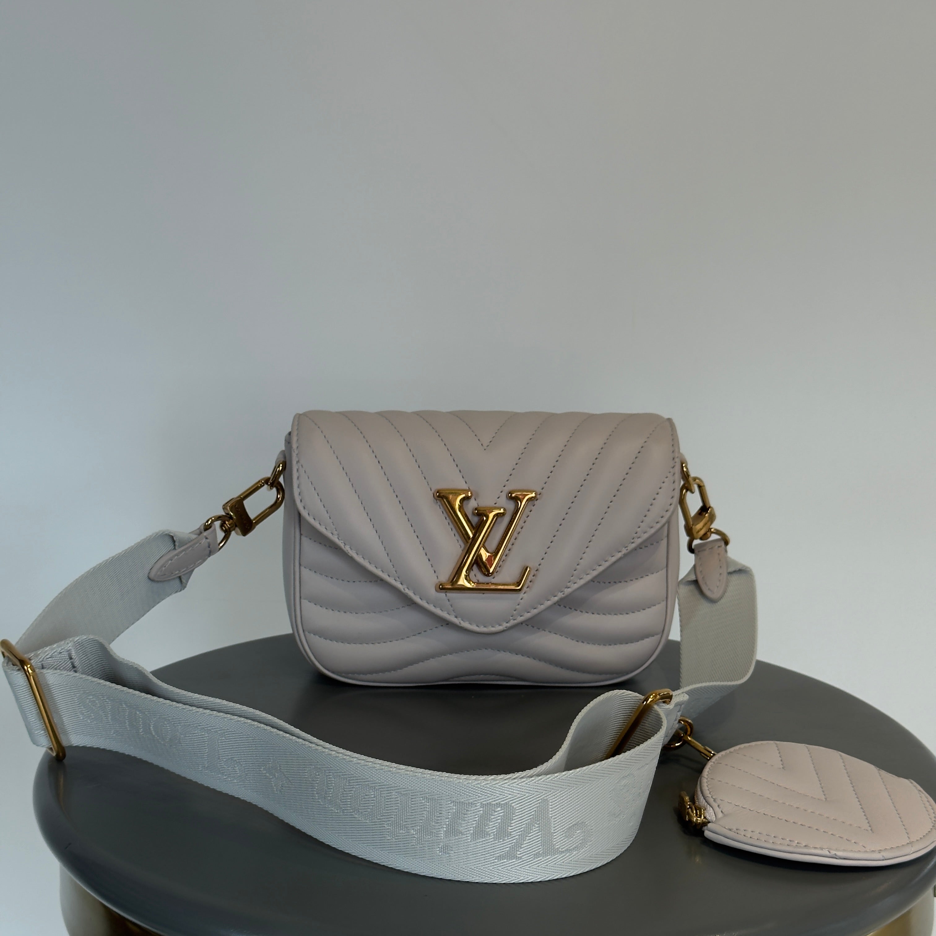 Louis Vuitton Wave Multi Pochette - Replica Handbags
