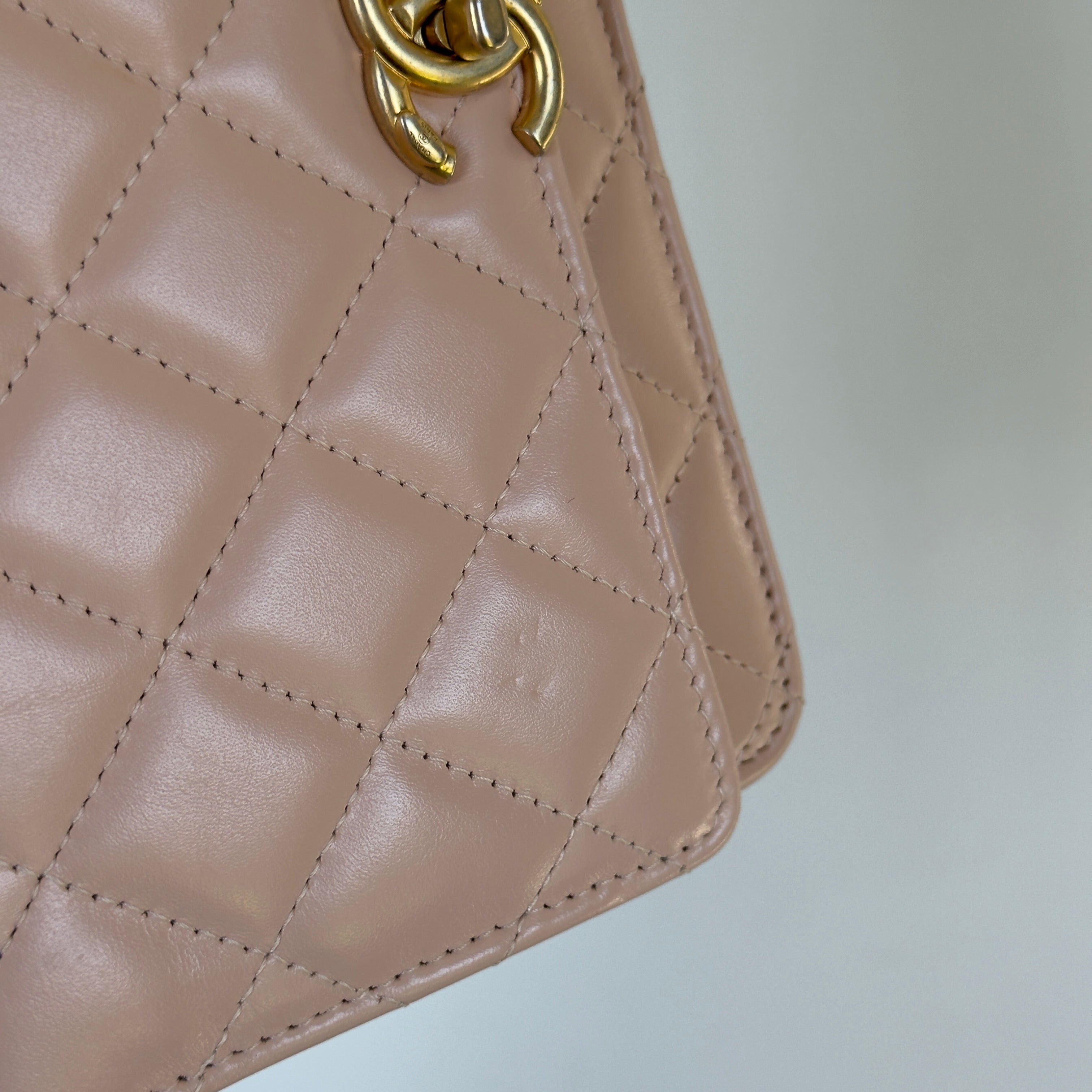Chanel Calfskin Quilted Perfect Fit Wallet on Chain WOC Light Pink -  Replica Handbags 