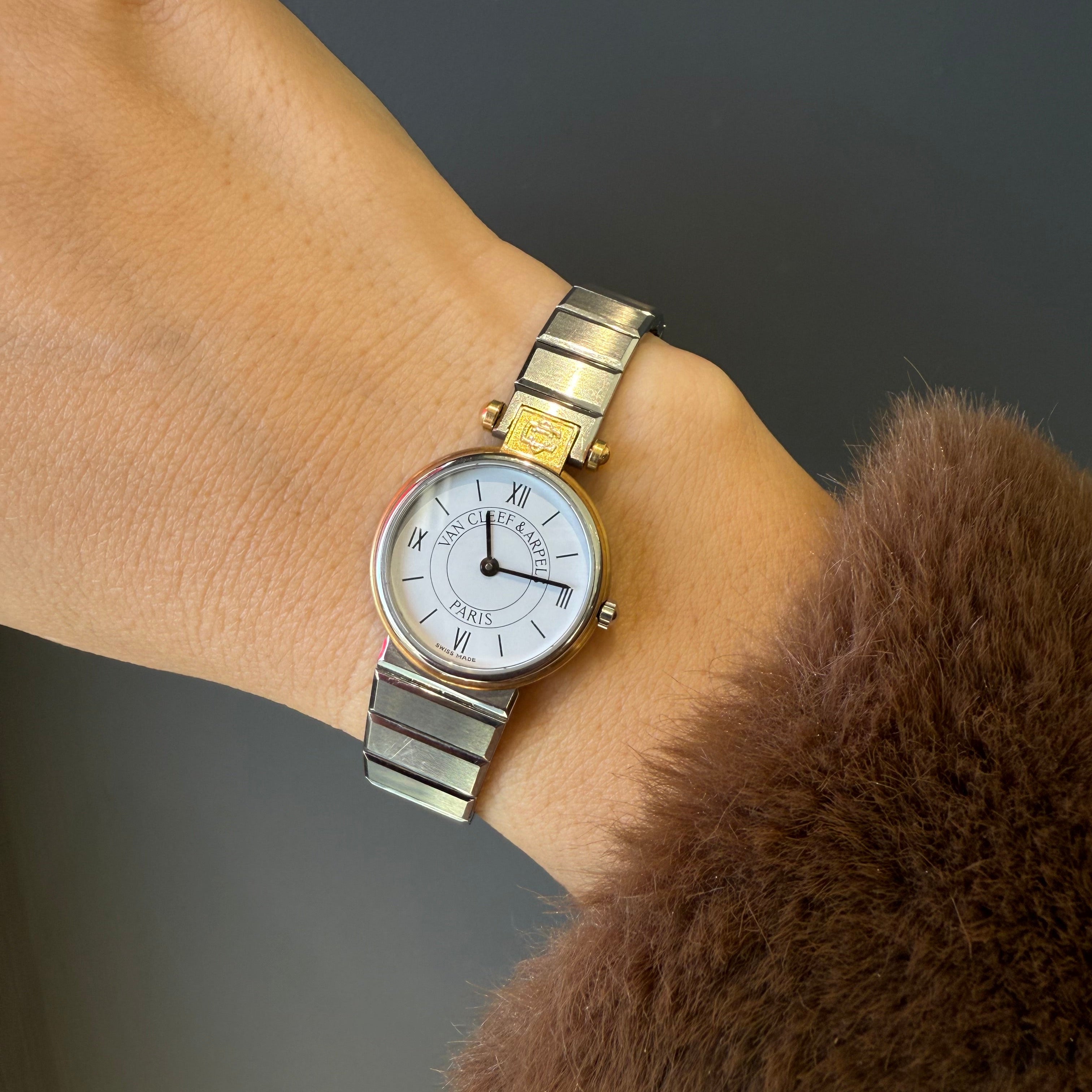 Van Cleef and Arpels La Collection No.22 Watch -  Replica Handbags 