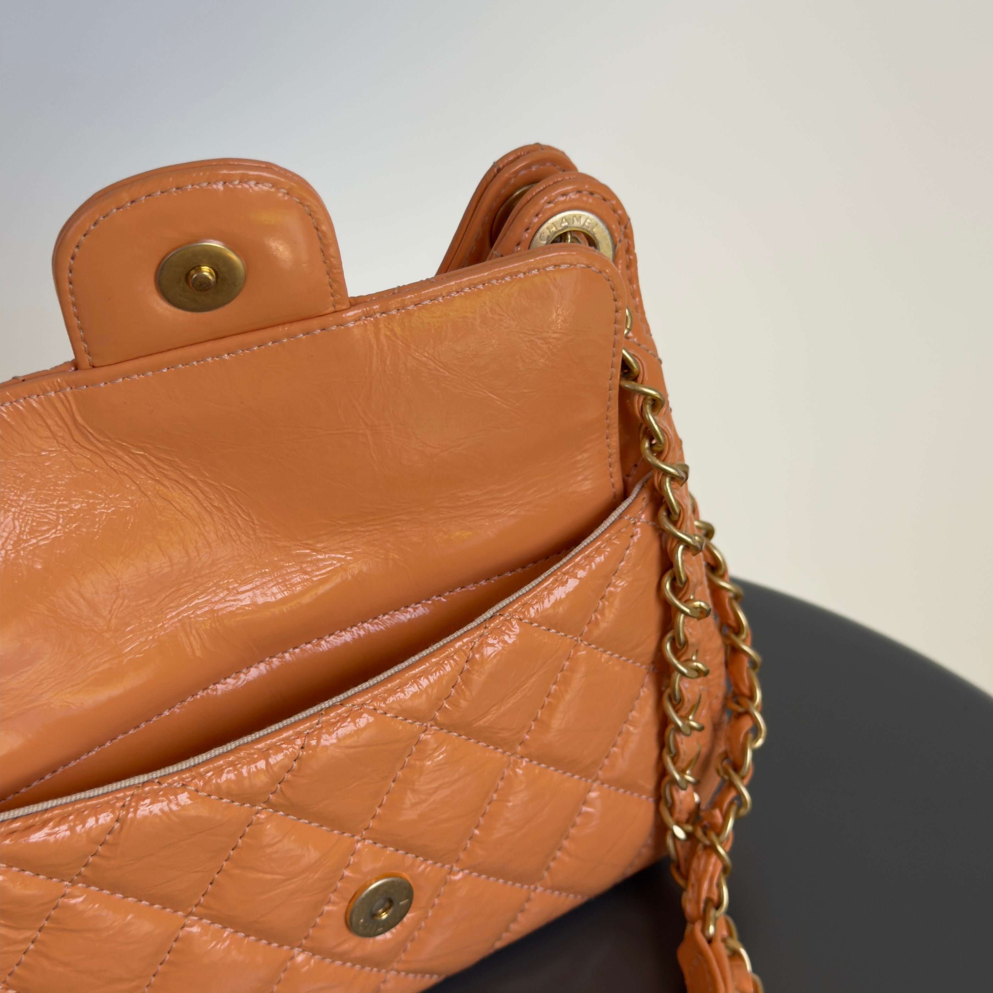 Chanel Orange Shiny Crumpled Quilted Leather Small Wavy CC Hobo 2023 - Replica Handbags