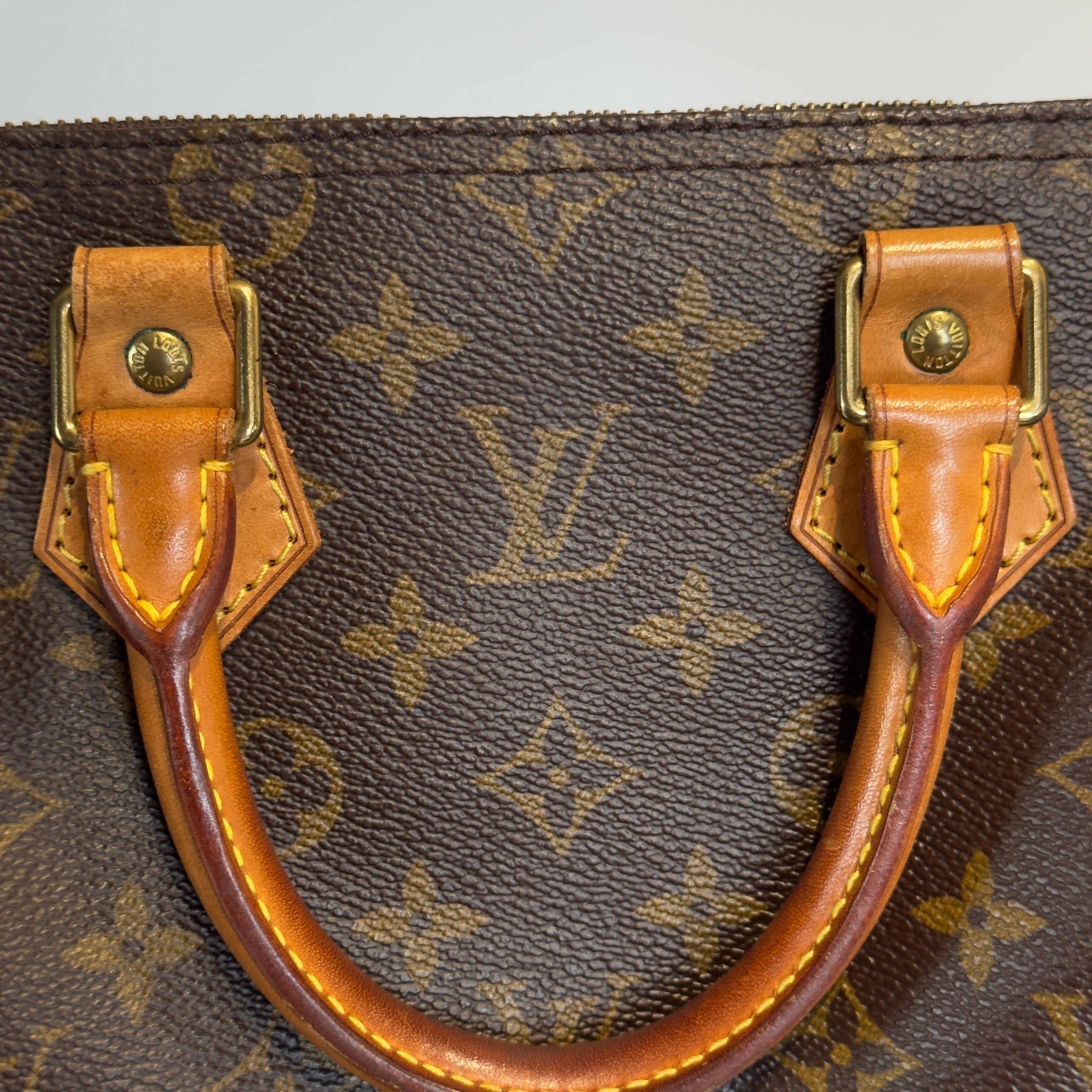 Louis Vuitton Monogram Speedy 25 - Replica Handbags