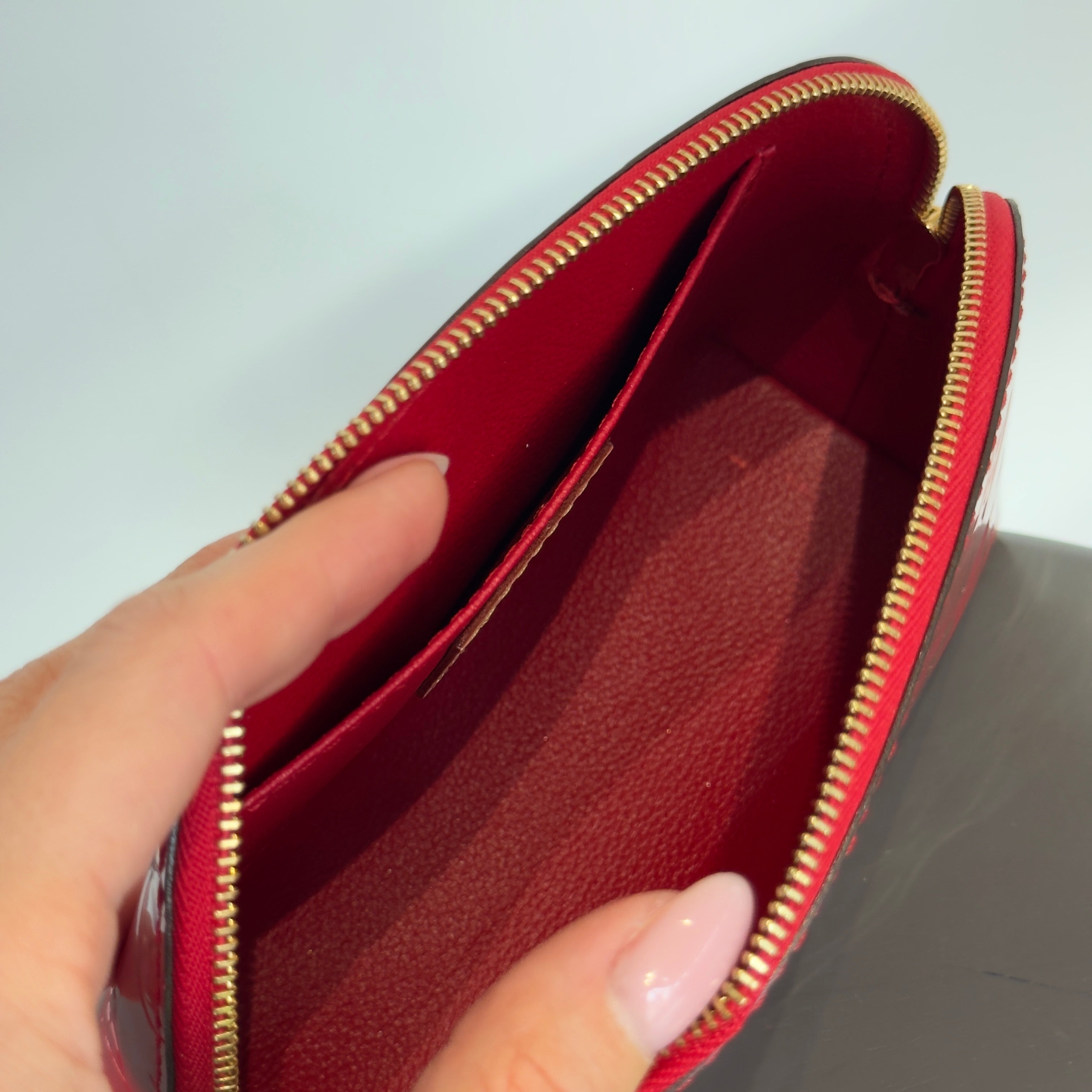 Louis Vuitton Red Vernis Cosmetic Pouch -  Replica Handbags 