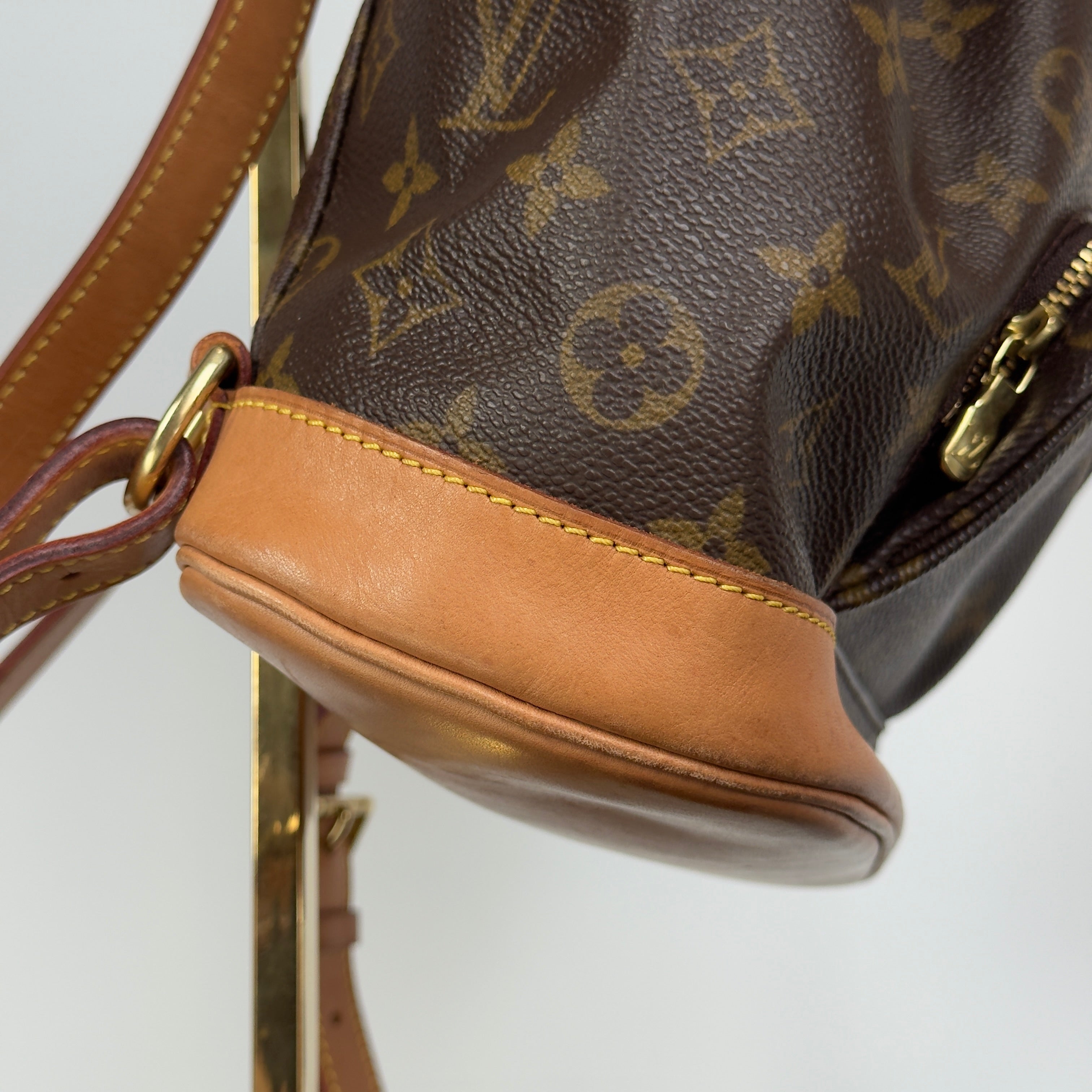 Louis Vuitton Monogram Montsouris MM -  Replica Handbags 