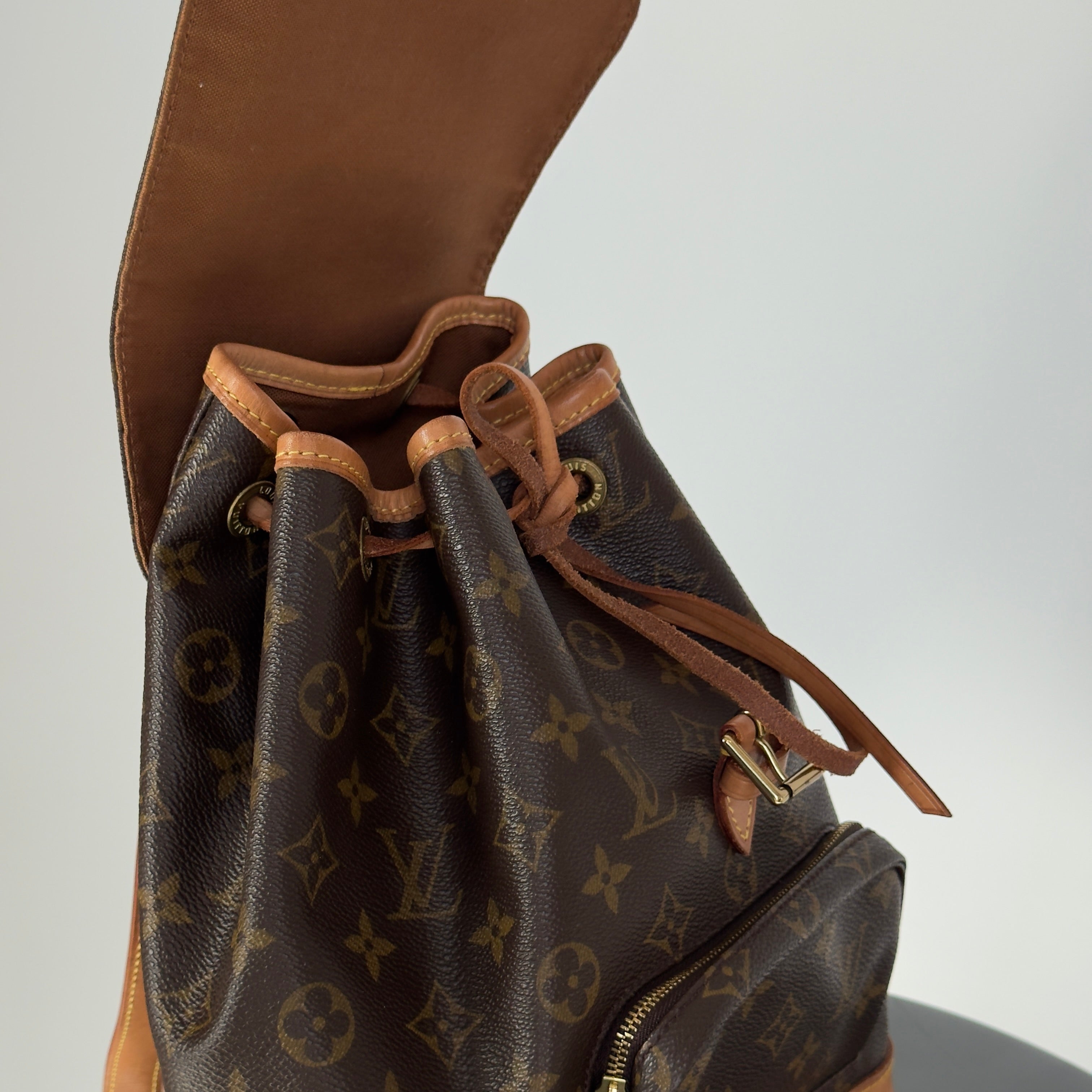 Louis Vuitton Monogram Montsouris MM -  Replica Handbags 