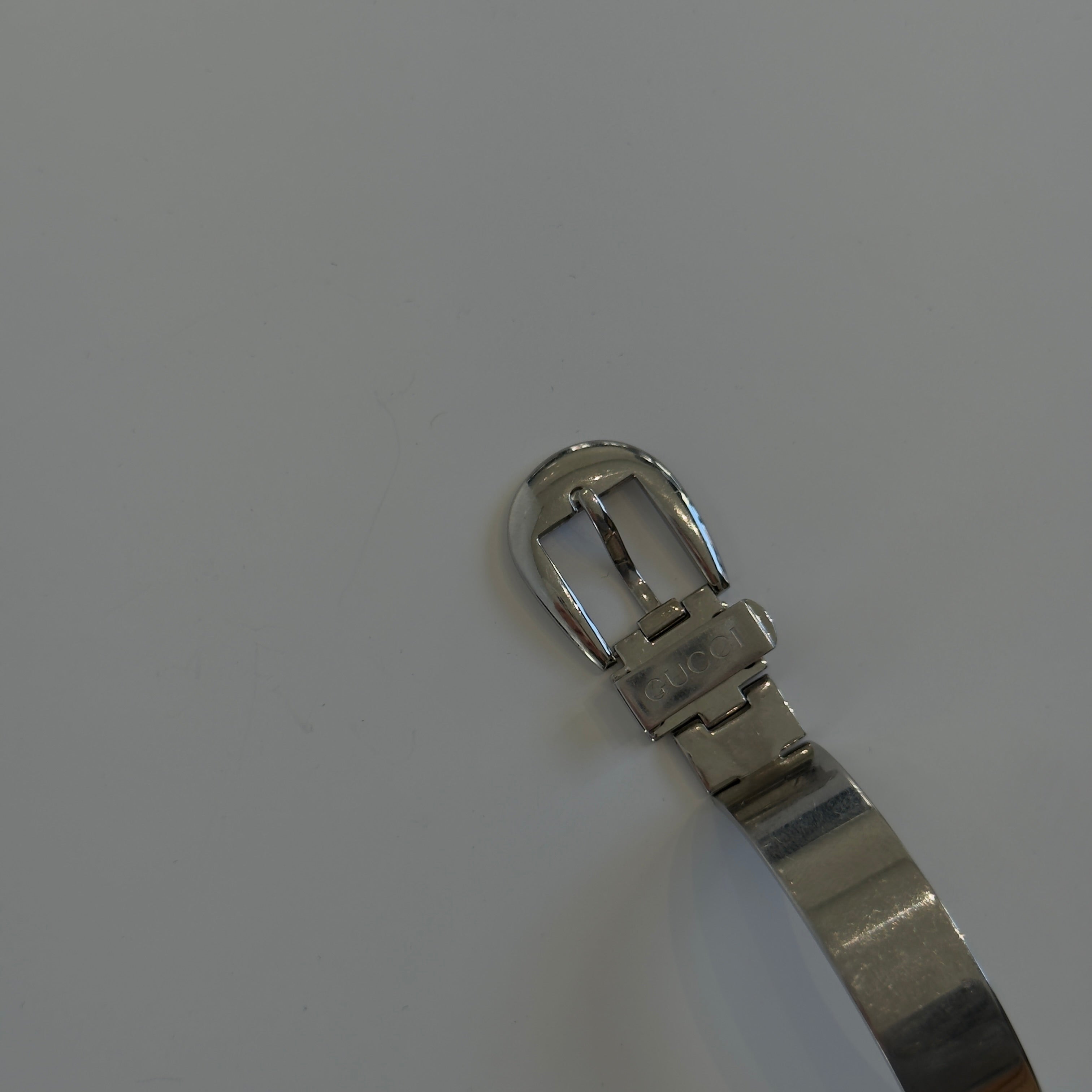 Gucci 6700L Stainless Steel Mother Of Pearl Dial Bangle Watch - Replica Handbags