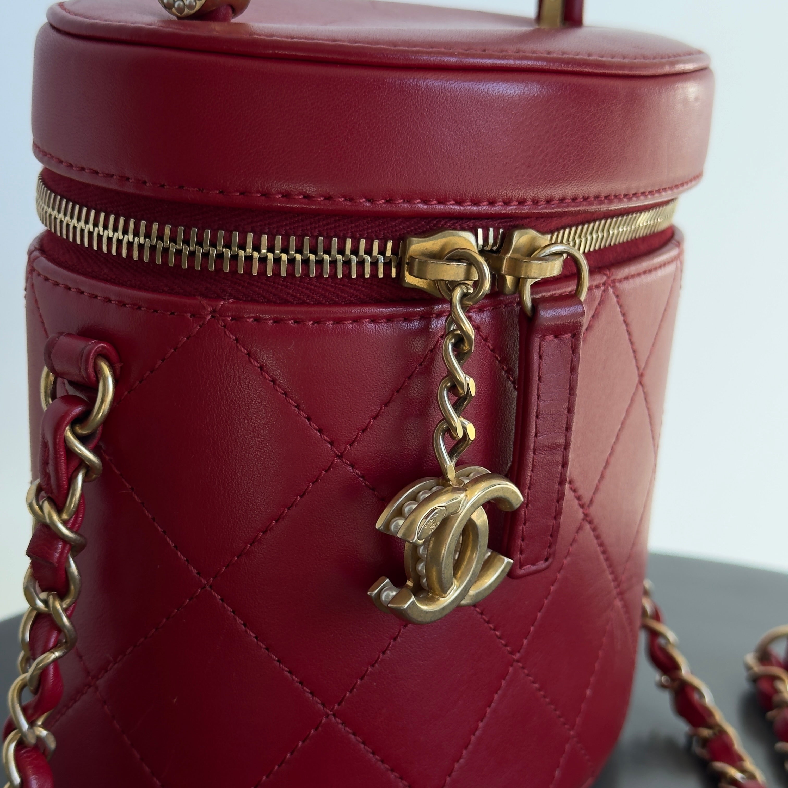 Chanel Pearl Logo Red Top Handle Vanity Case With Chain