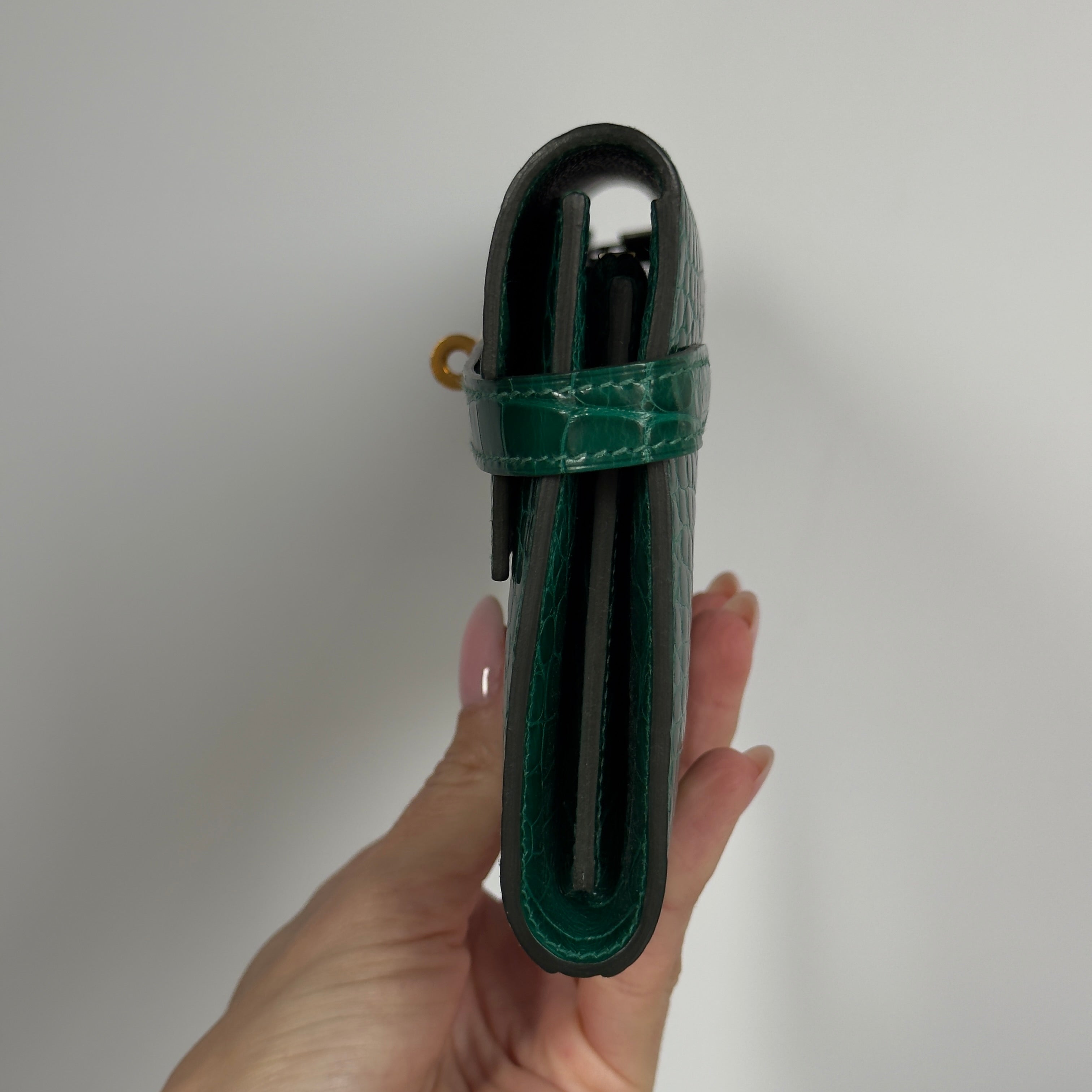 Hermes Kelly Longue Wallet Emerald Shiny Alligator -  Replica Handbags 