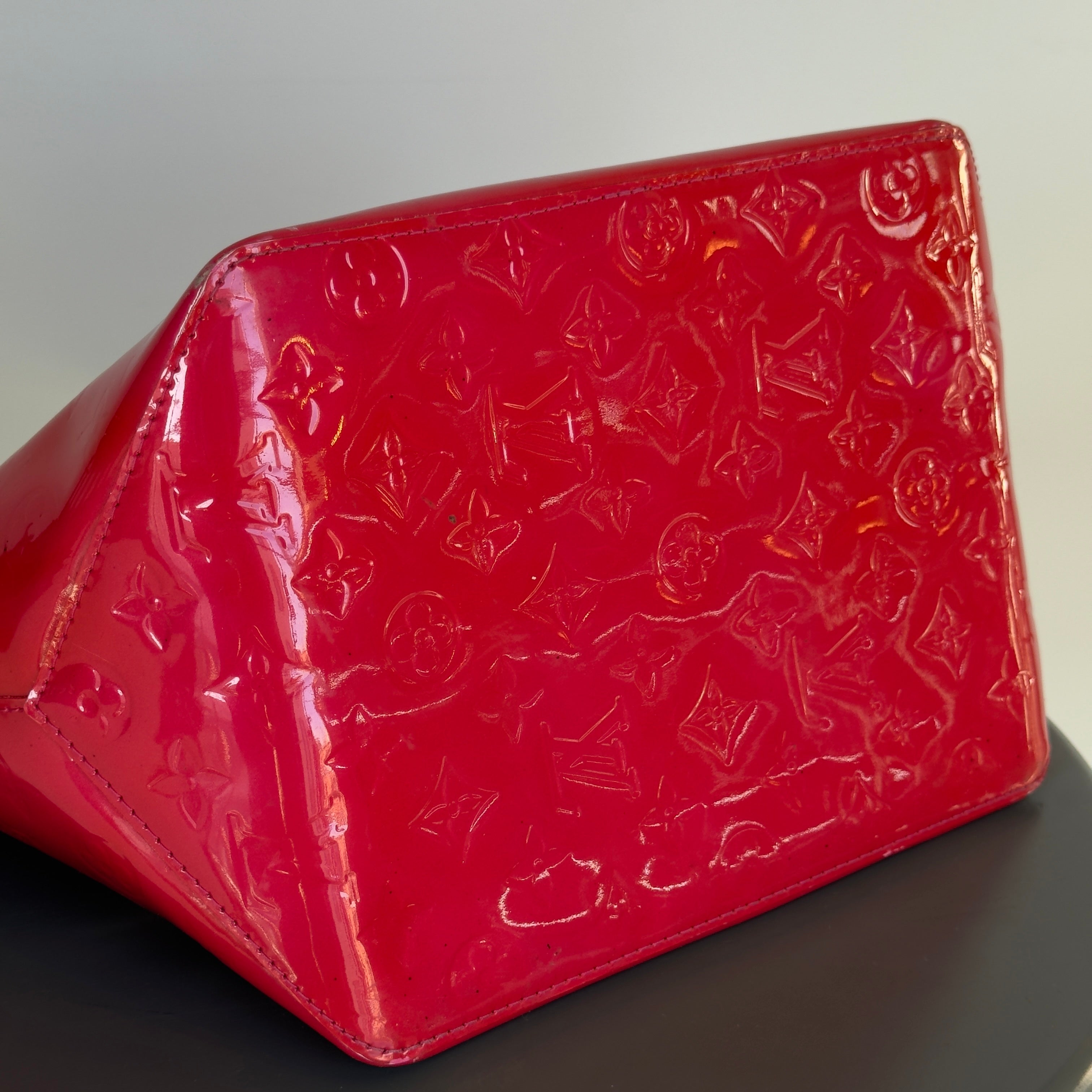 Louis Vuitton Bellevue Vernis PM