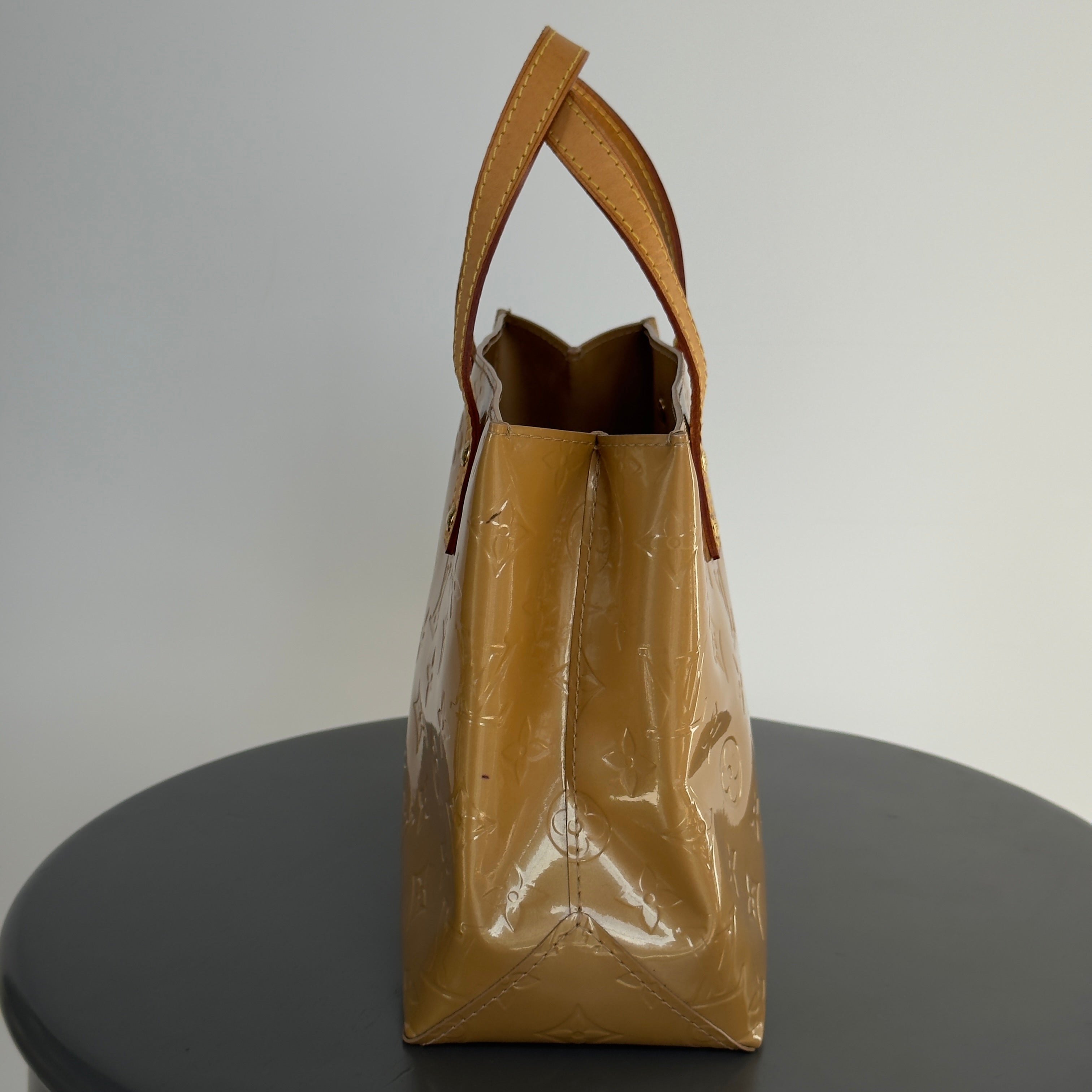 Louis Vuitton Vernis Reade PM Tan -  Replica Handbags 