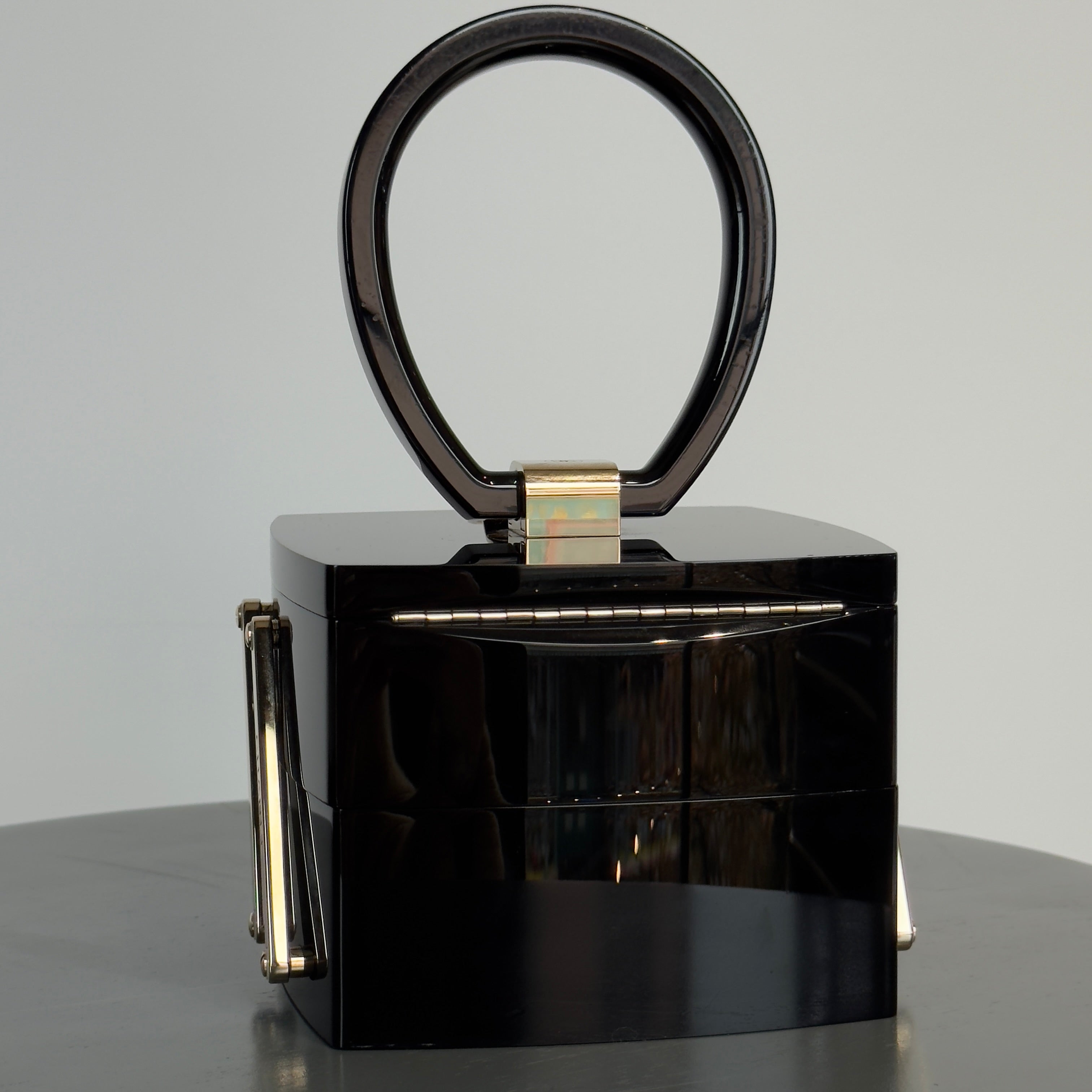 Chanel Black Lucite Devil Wears Prada Runway Top Handle Bag Fall 2016 Minaudiere -  Replica Handbags 