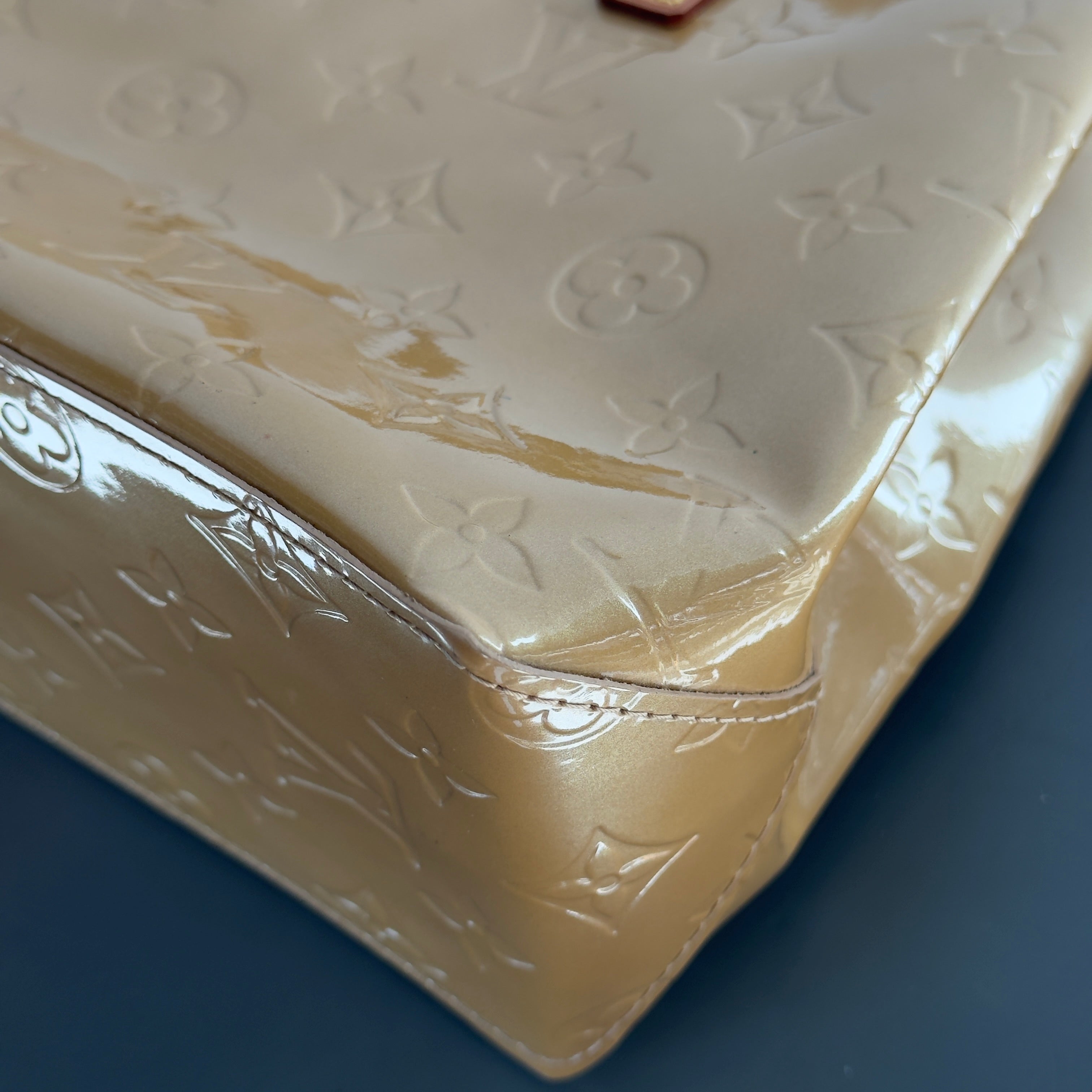 Louis Vuitton Vernis Reade PM Tan - Replica Handbags