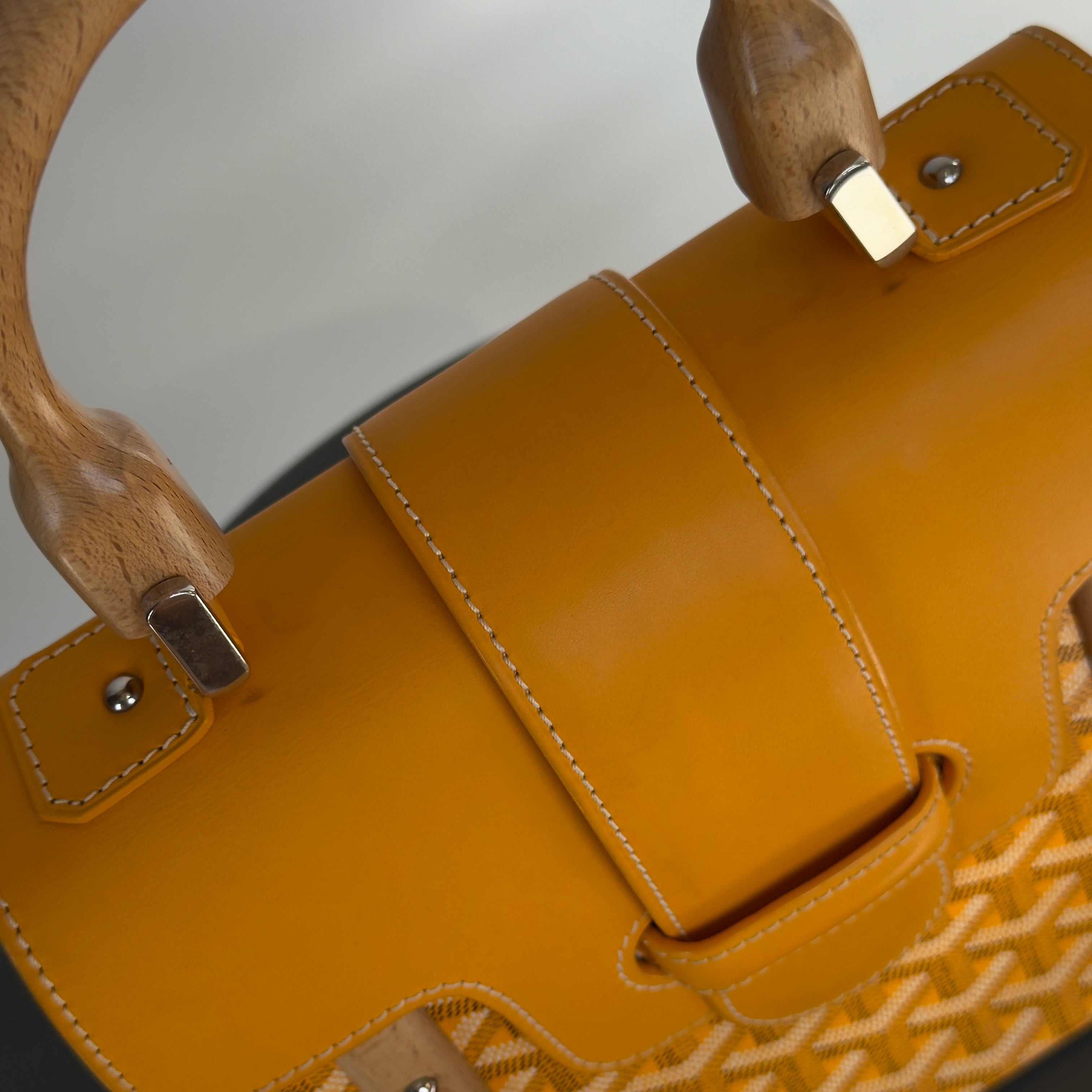 Goyard Goyardine Saigon PM Yellow -  Replica Handbags 