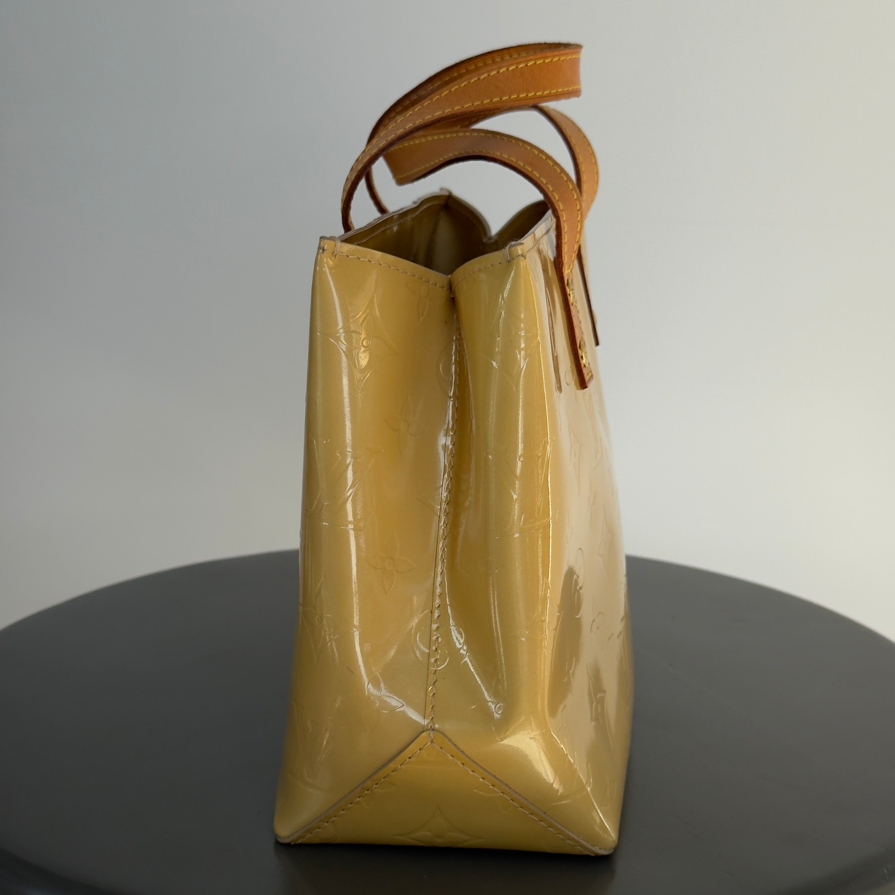 Louis Vuitton Vernis Reade PM Yellow -  Replica Handbags 