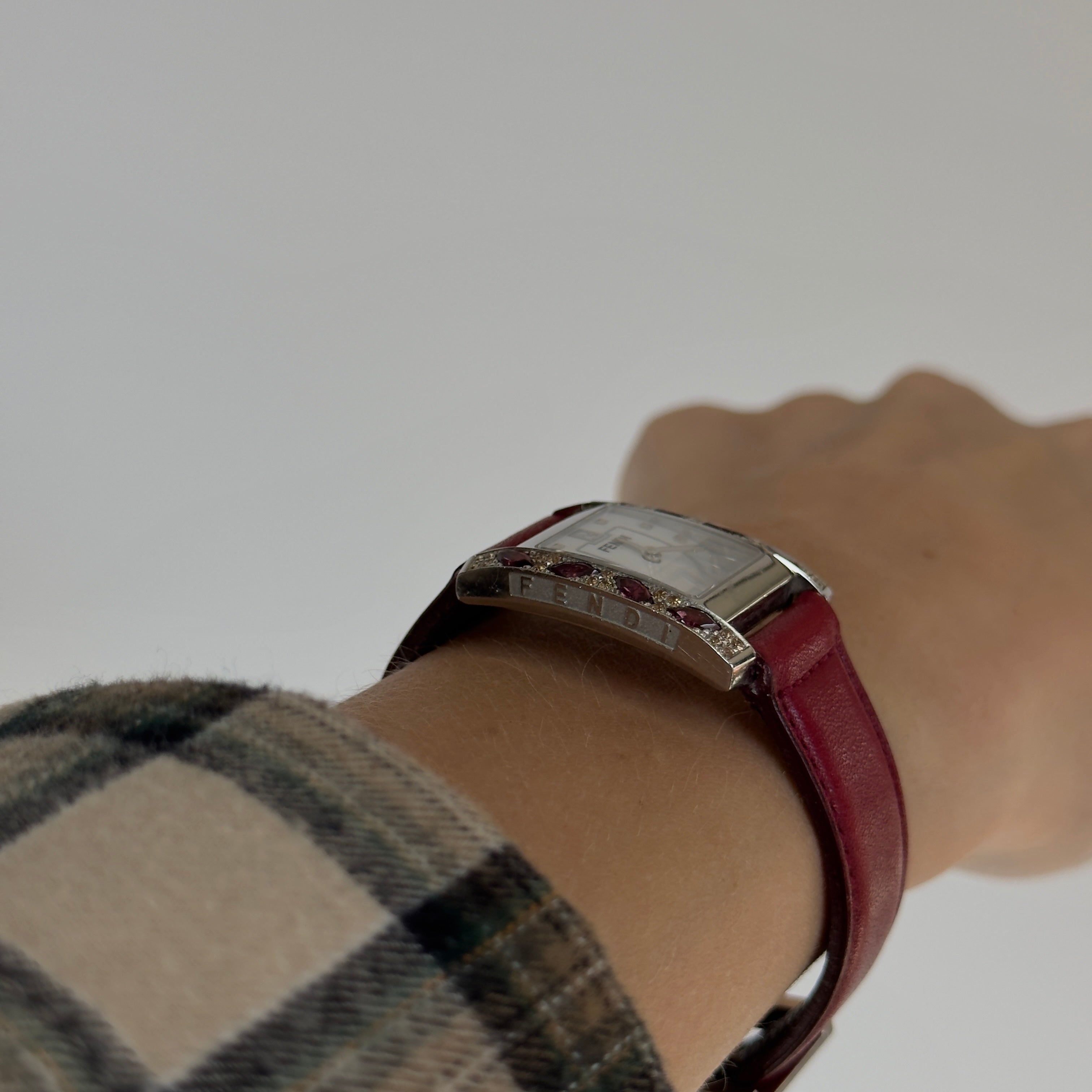 Fendi Classico 7000L Mother of Pearl Dial Crystal Case Watch - Replica Handbags