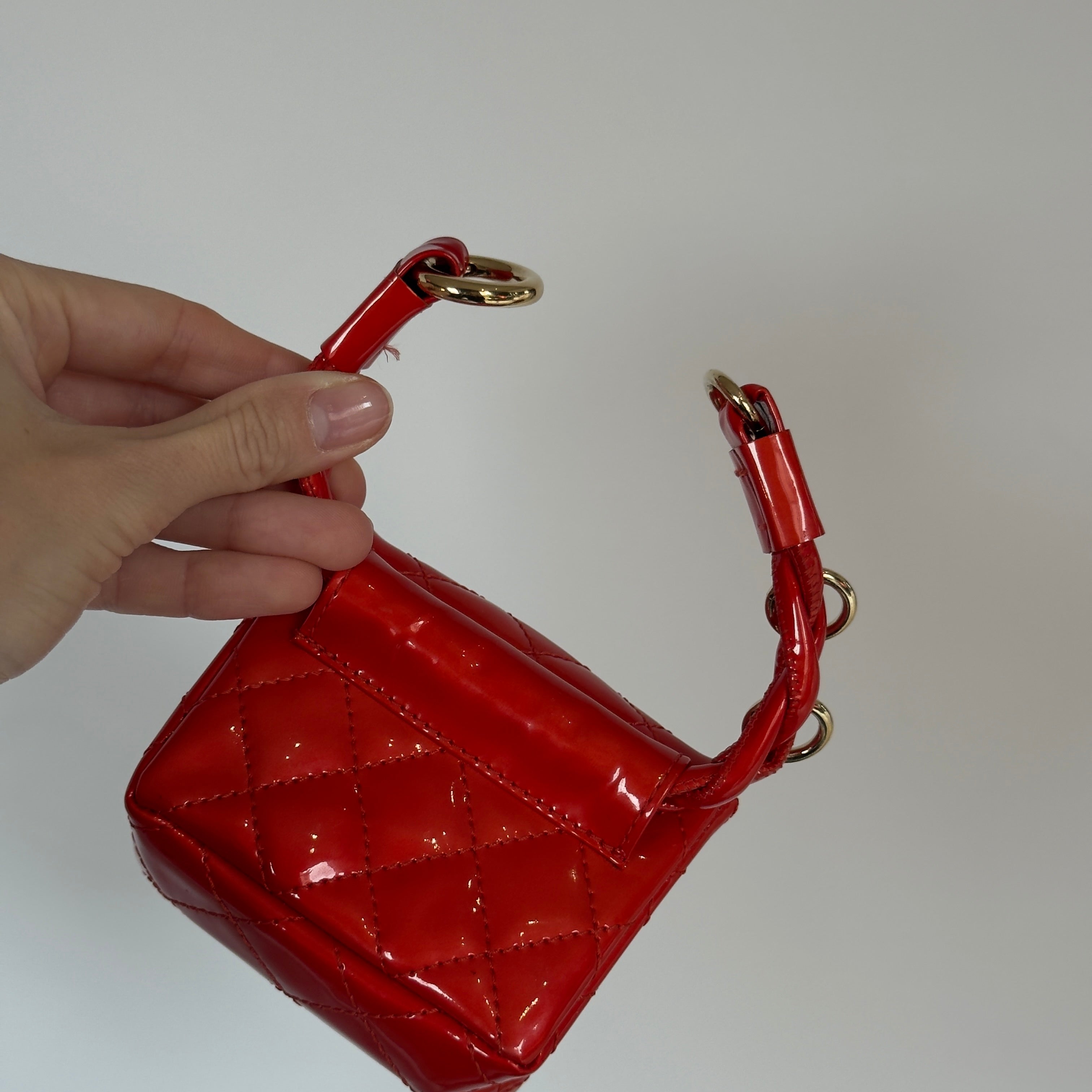 Chanel Runway Ankle Monitor Bag S/S 2008 Collection -  Replica Handbags 