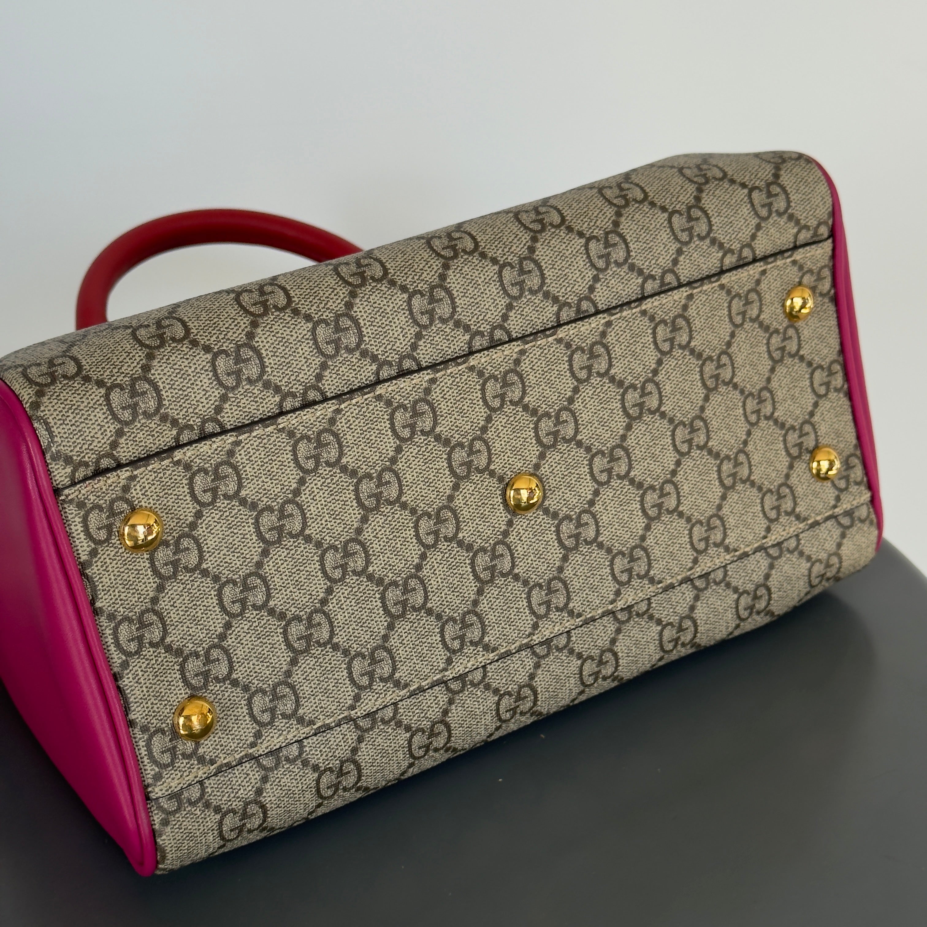 Gucci GG Supreme Boston Bag