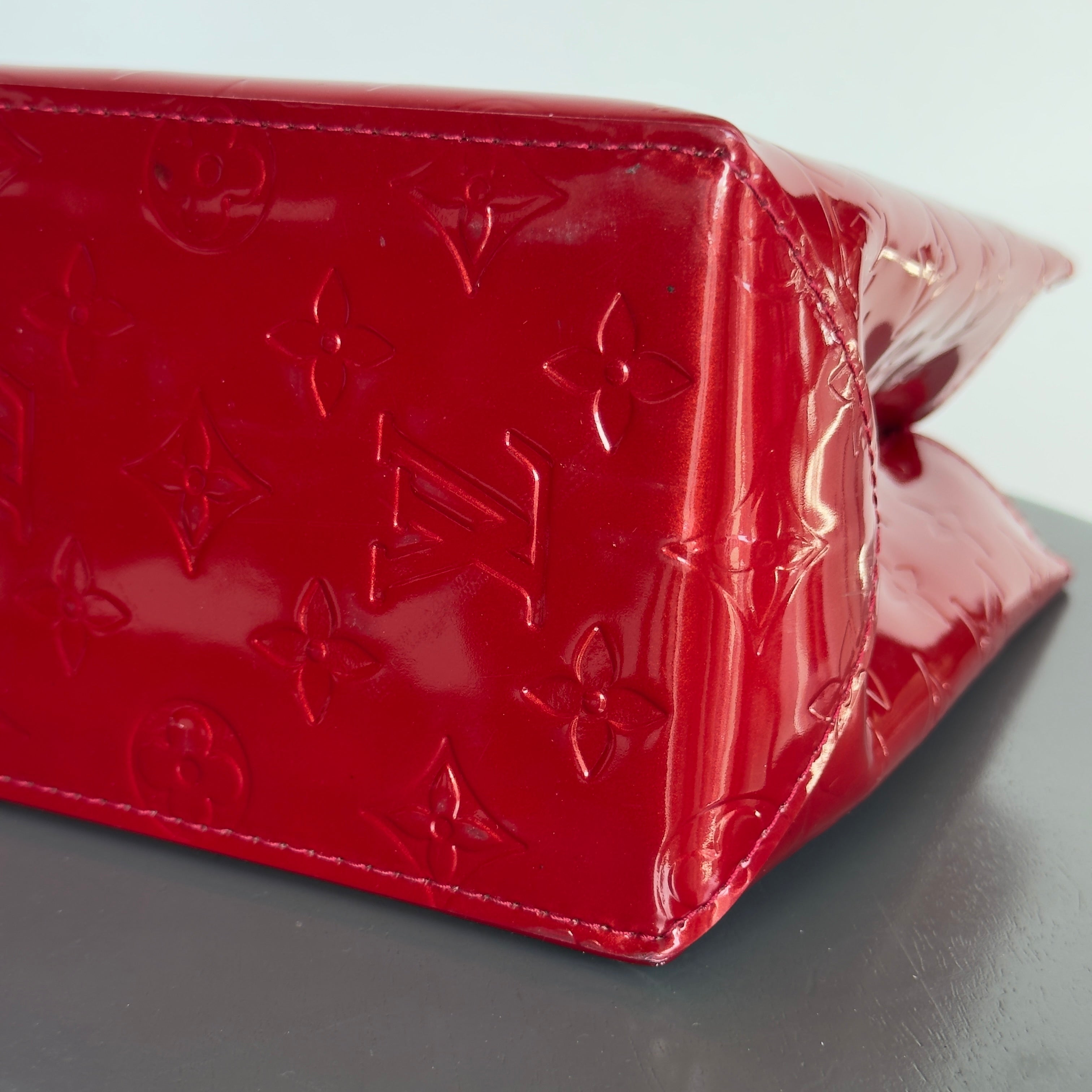 Louis Vuitton Vernis Reade PM Red
