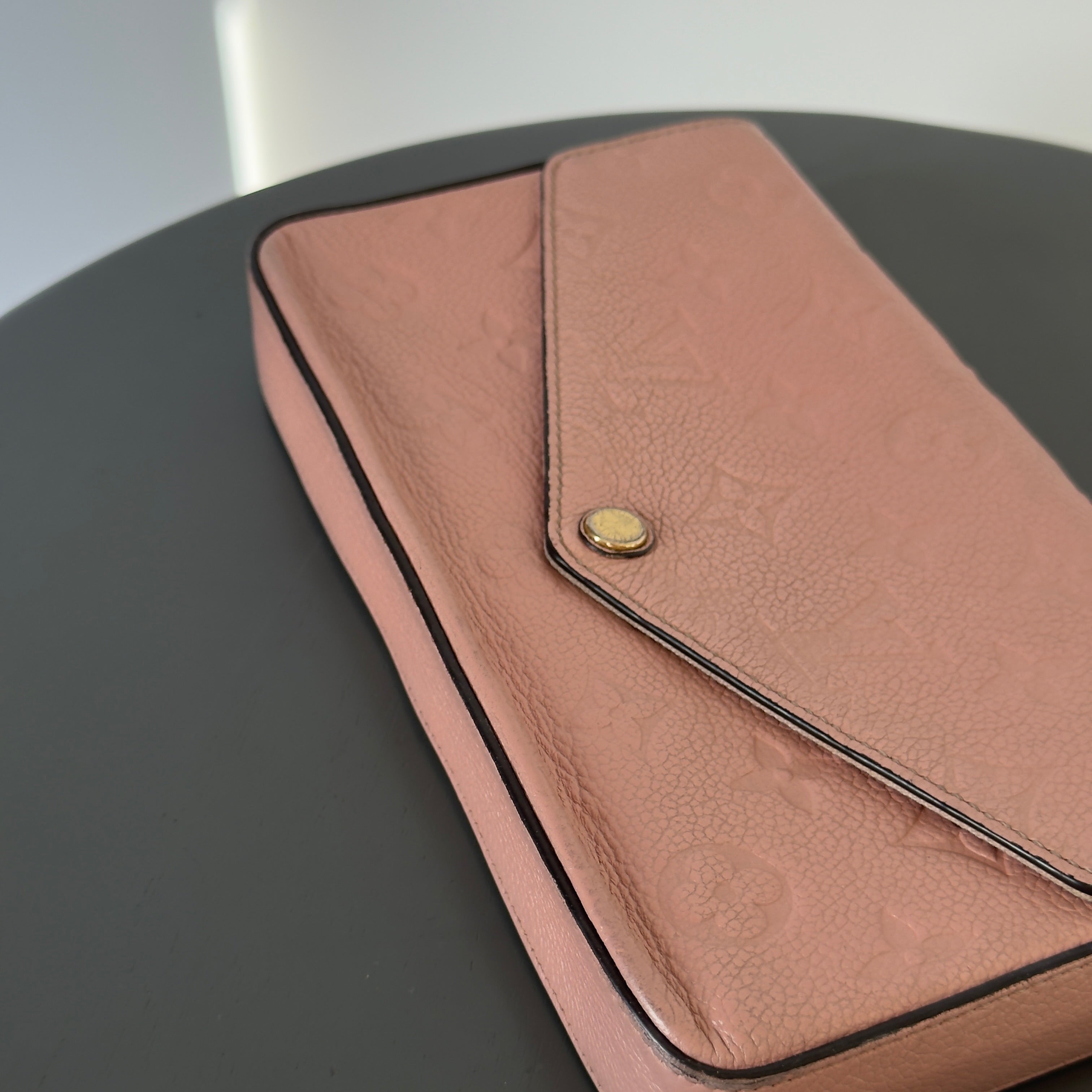 Louis Vuitton Empriente Felice Pochette