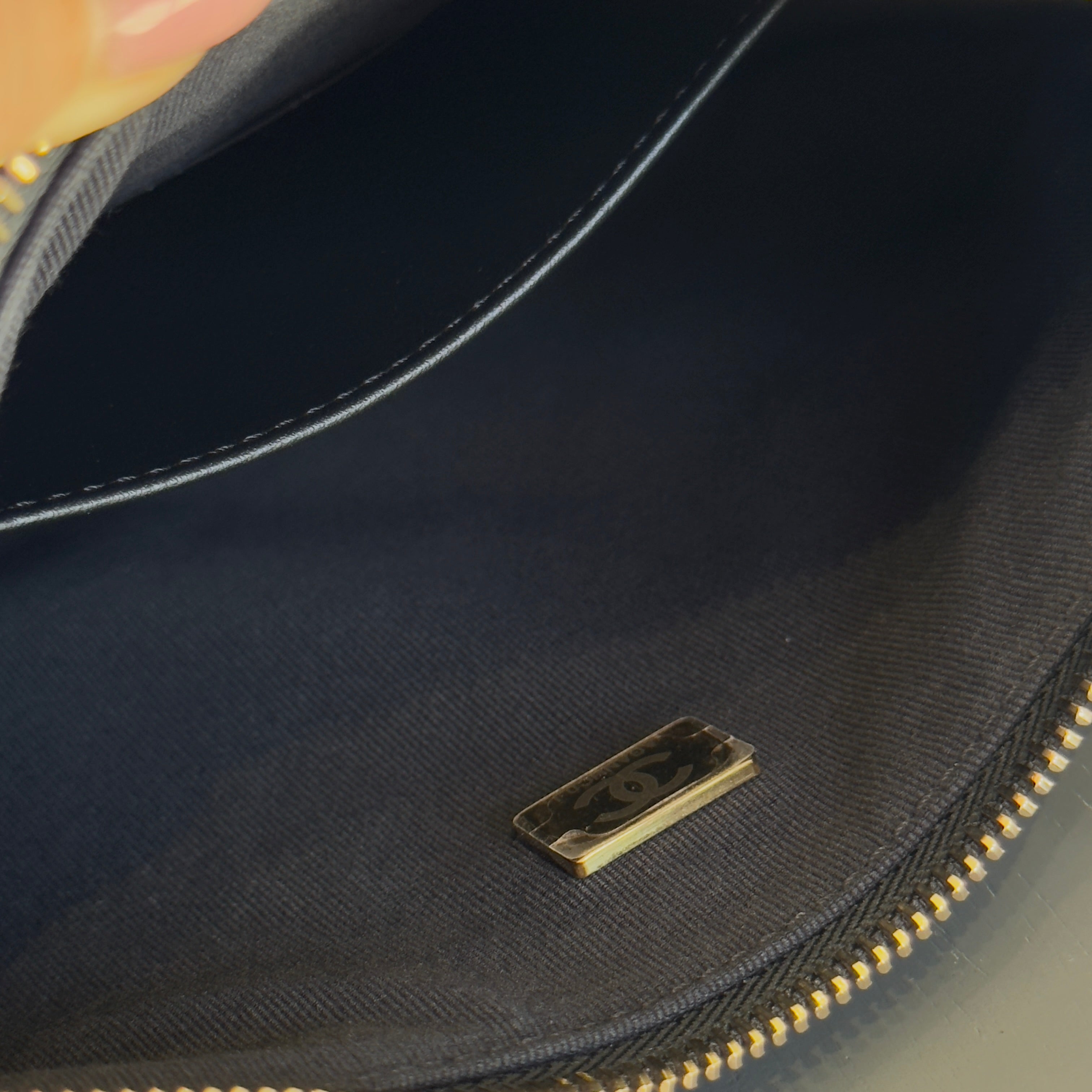 Chanel Quilted Lambskin Hobo With Adjustable Chain -  Replica Handbags 