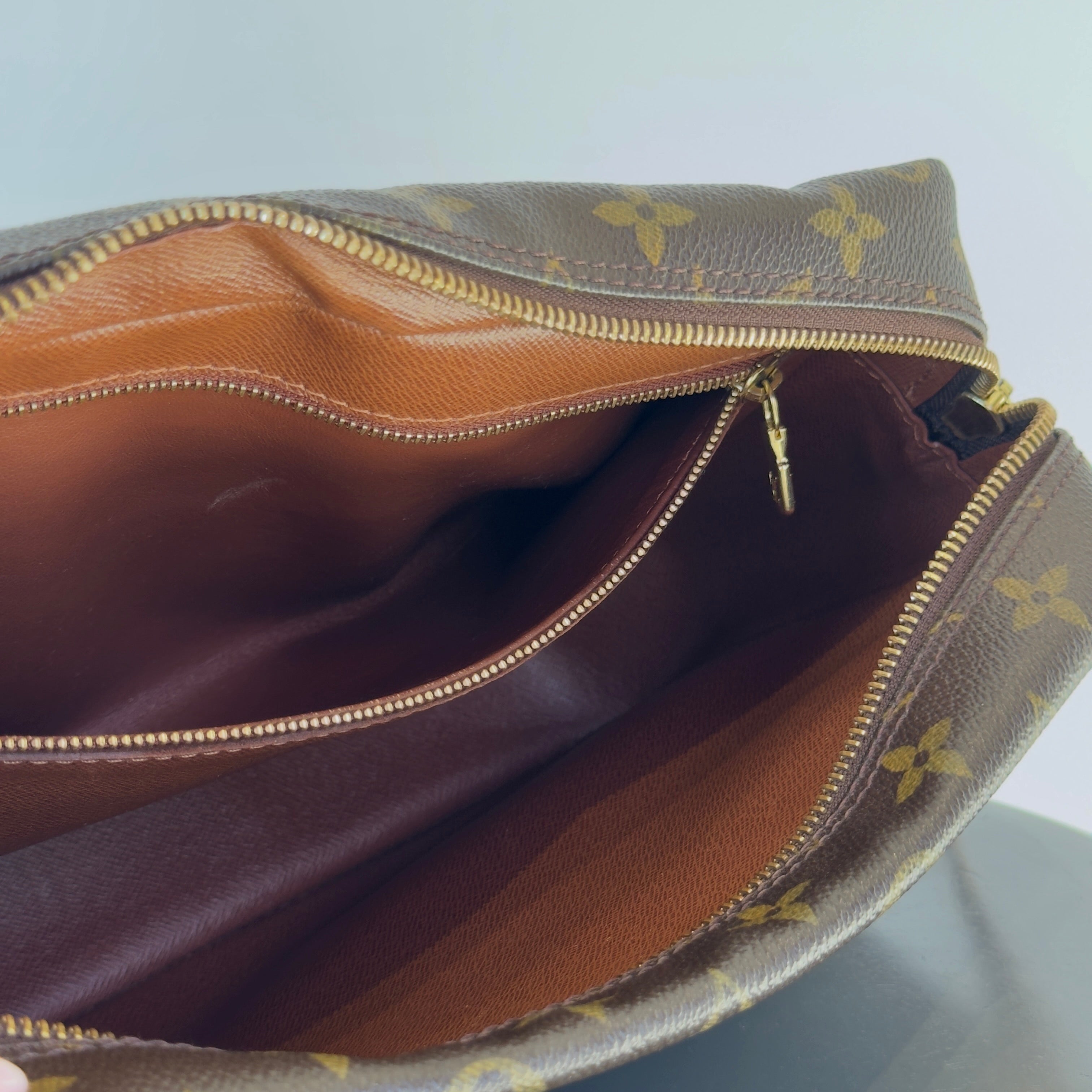 Louis Vuitton Monogram Trocadero 27 -  Replica Handbags 