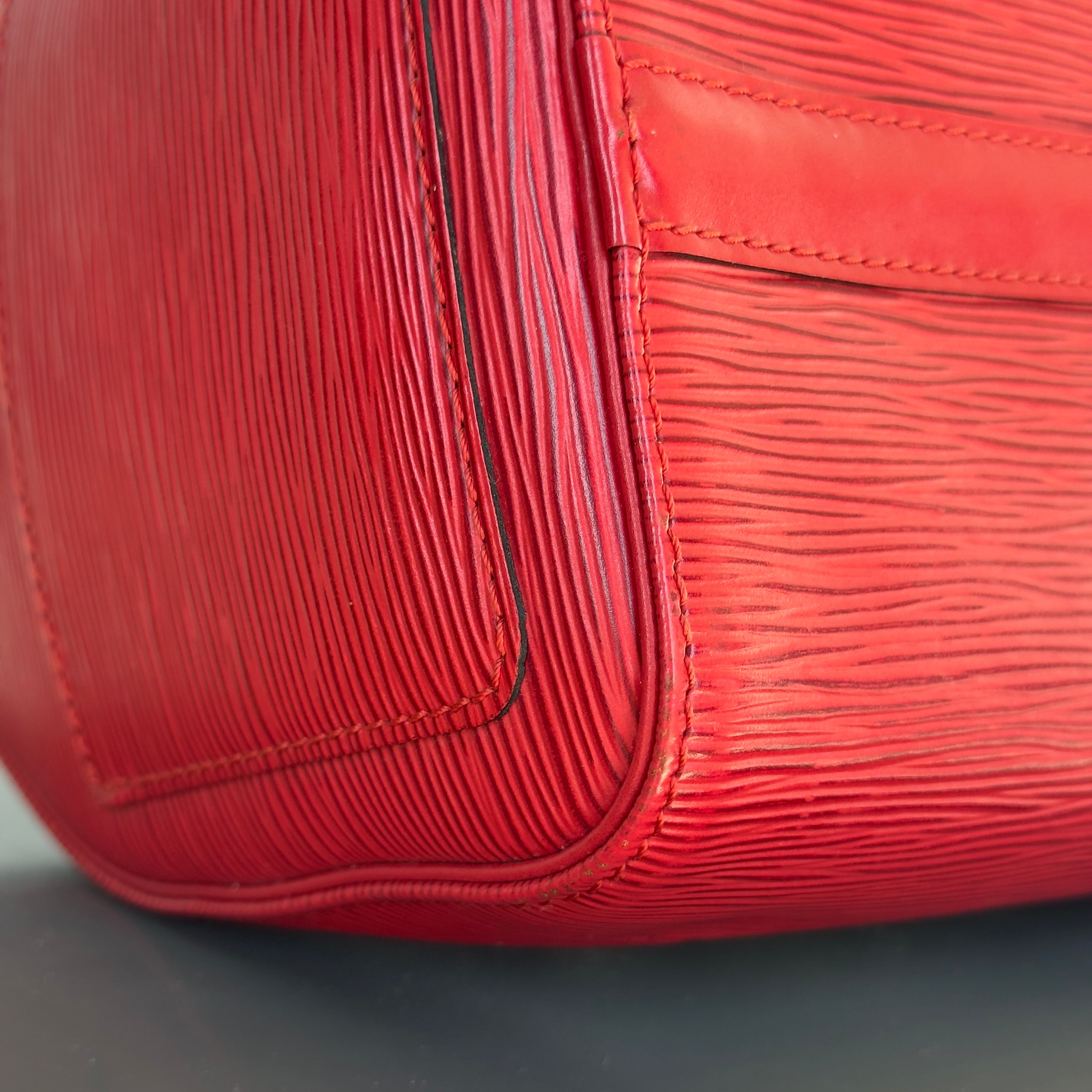 Louis Vuitton Red Epi Speedy 30