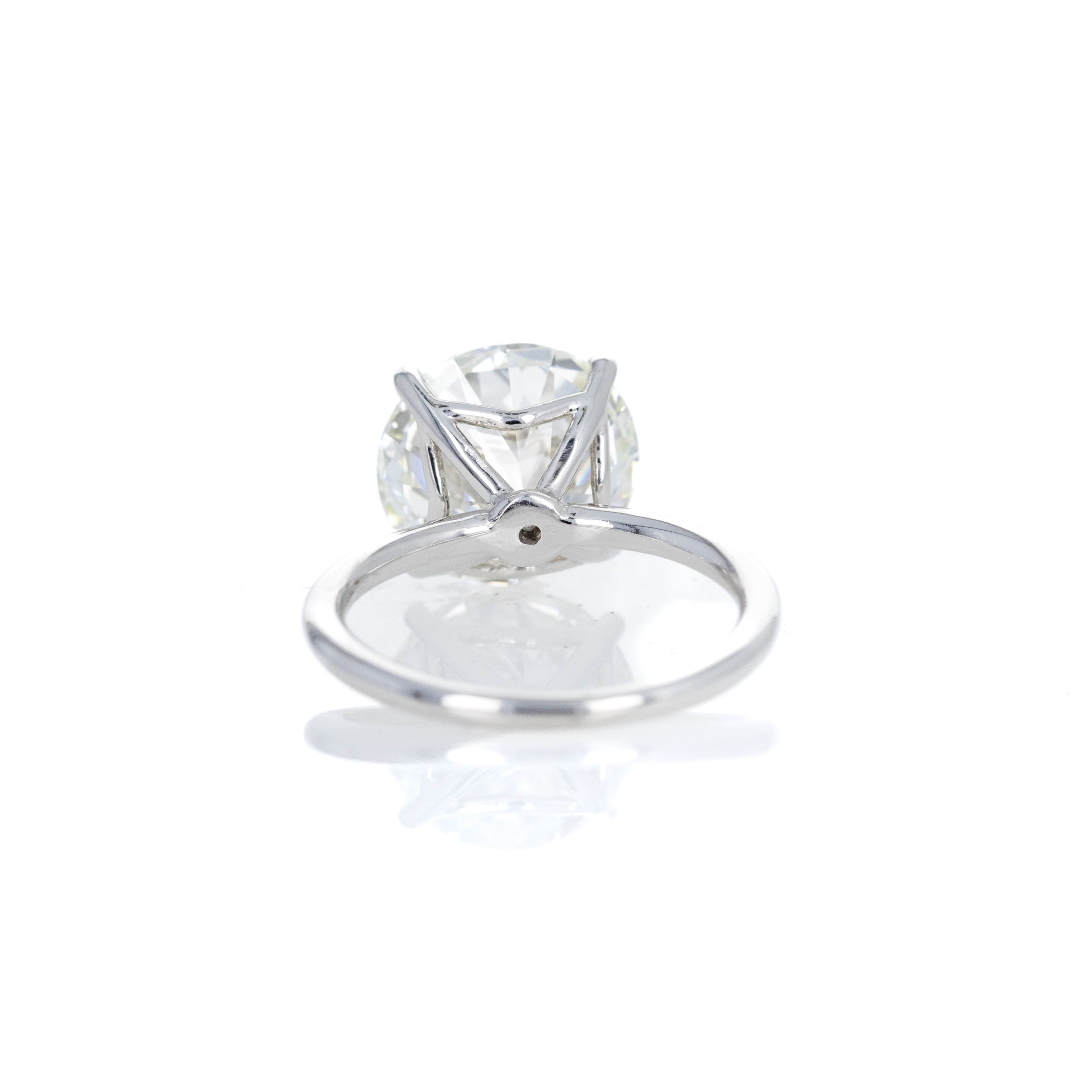 Platinum 5.30 Carat Round Brilliant Diamond Solitaire Engagement Ring - Replica Handbags