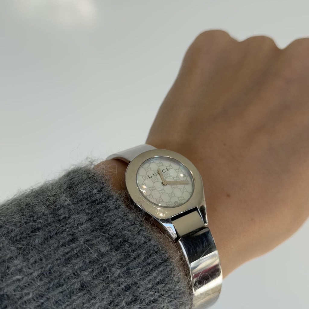Gucci 6700L Stainless Steel Mother Of Pearl Dial Bangle Watch -  Replica Handbags 