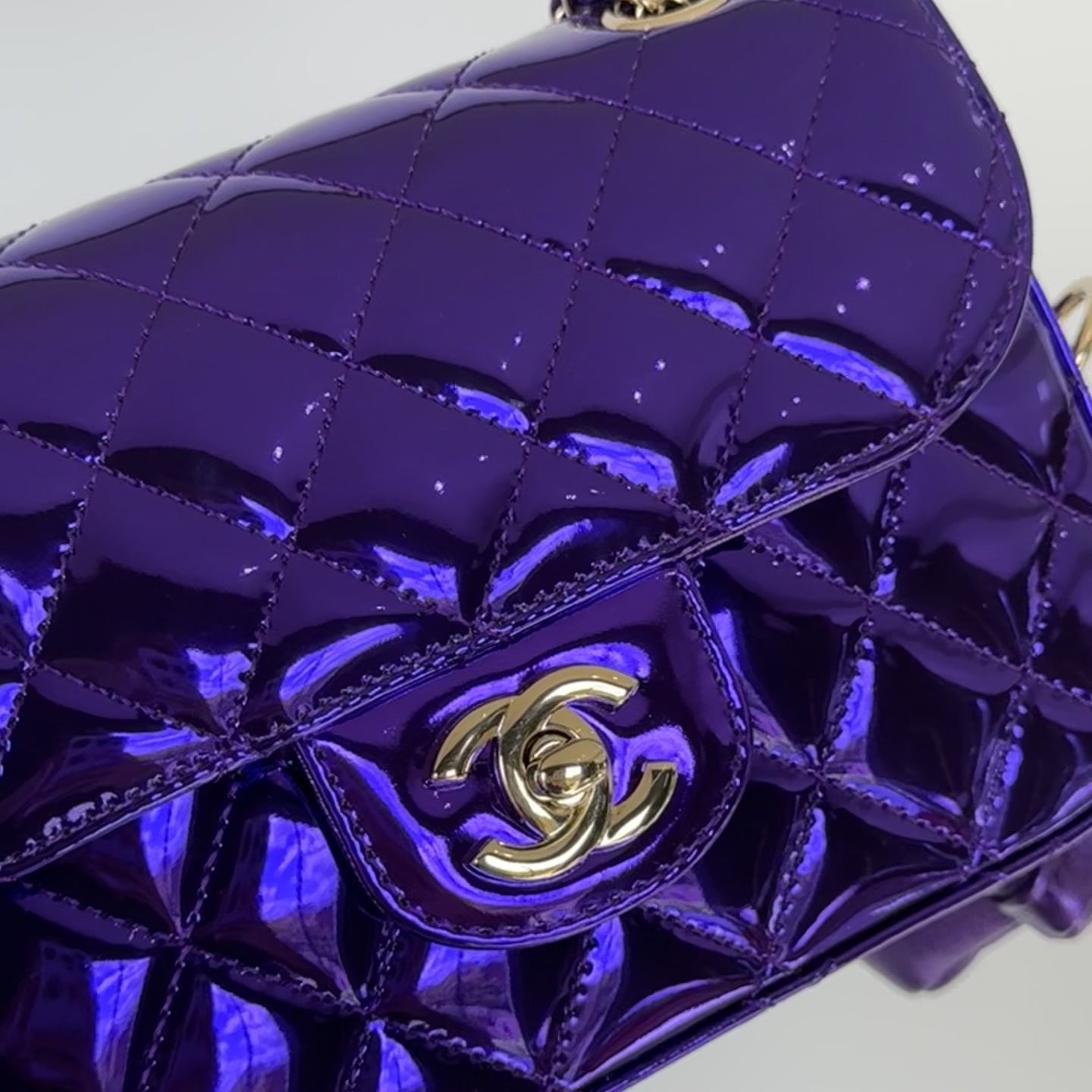 Chanel Metallic Lambskin Hollywood Boulevard Flap Bag With Star Clip On Coin Purse Purple -  Replica Handbags 