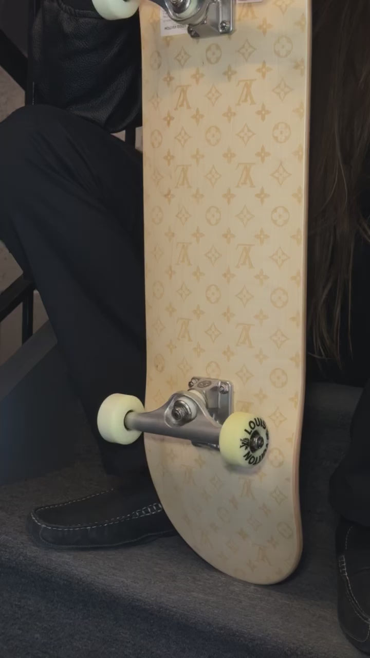 Louis Vuitton x Virgil Abloh Maplewood Monogram Skateboard Deck -  Replica Handbags 