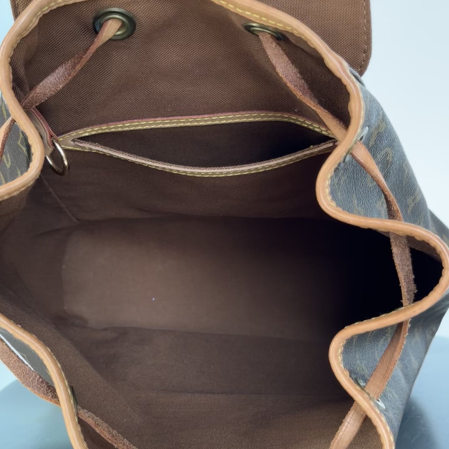 Louis Vuitton Monogram Montsouris MM -  Replica Handbags 